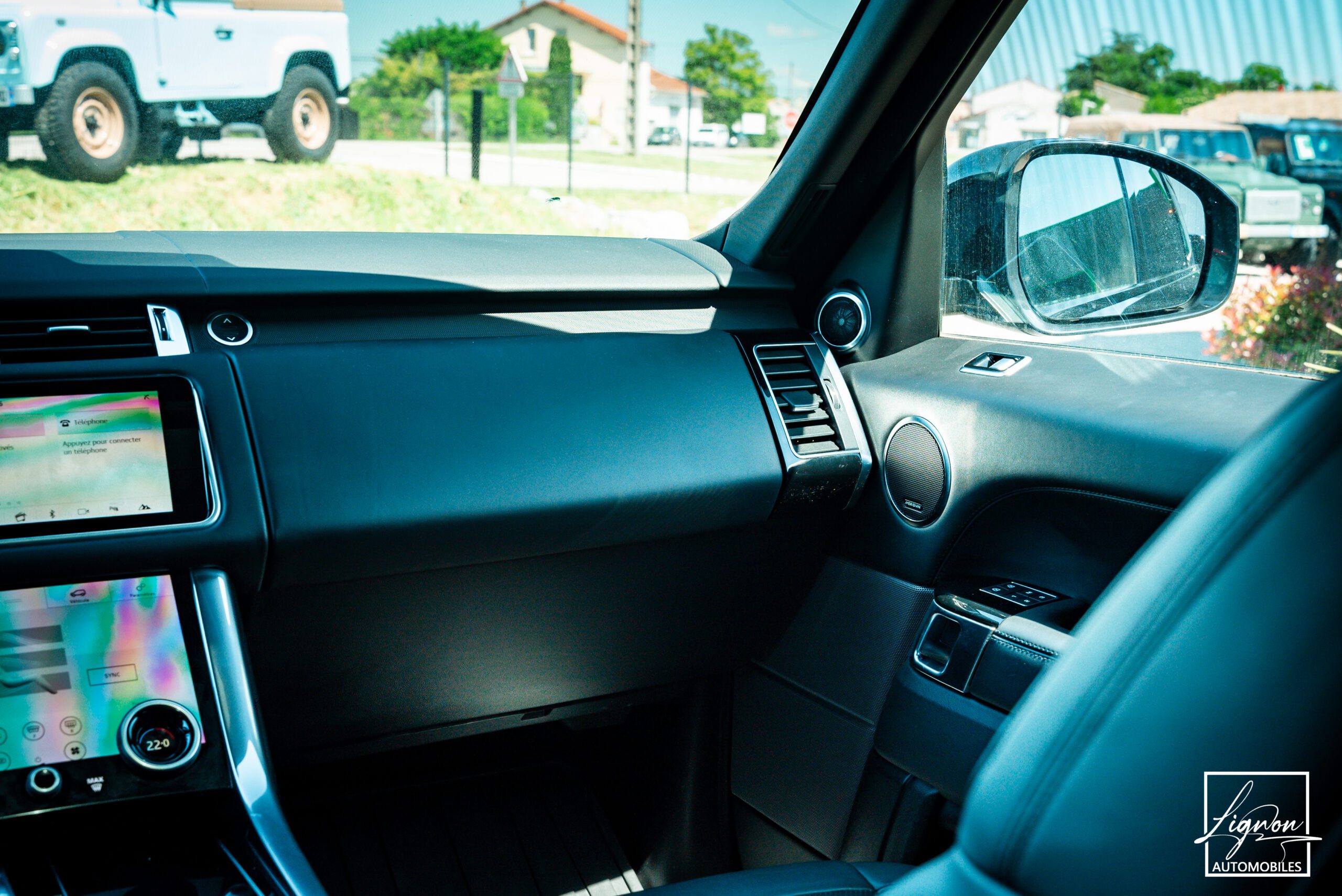 Photo LAND ROVER RANGE ROVER SPORT P400e HSE PHEV
