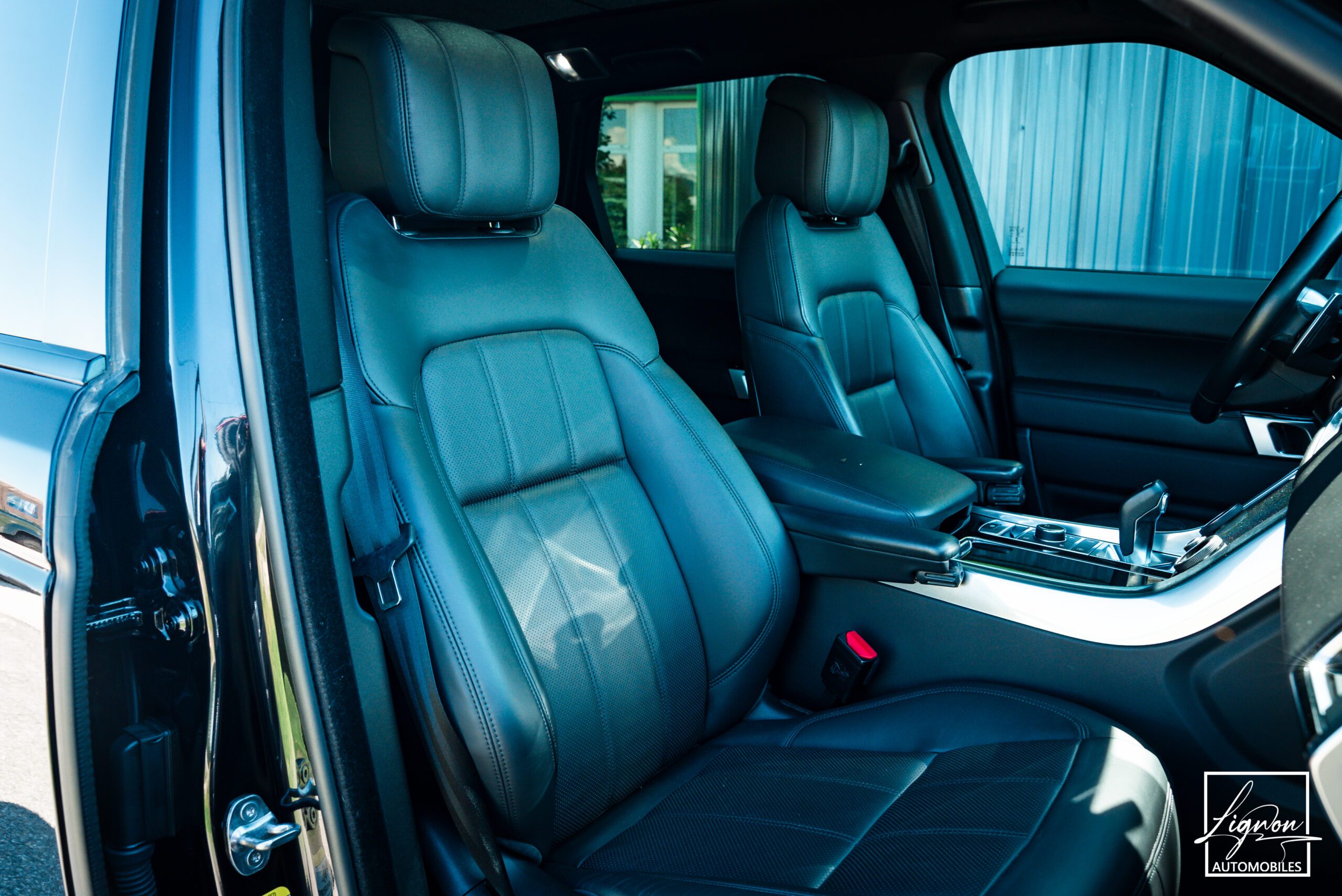 Photo LAND ROVER RANGE ROVER SPORT P400e HSE PHEV