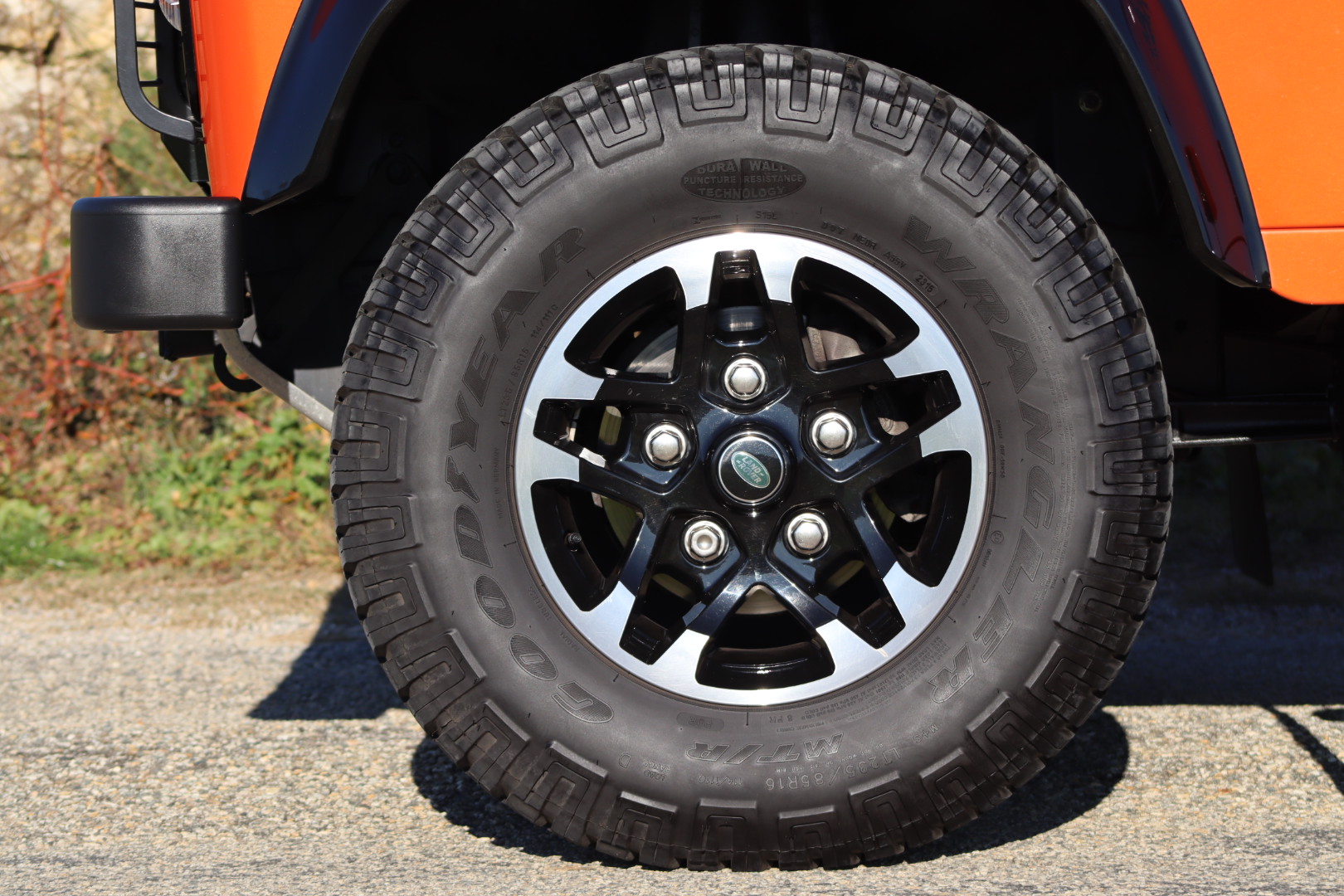 Photo LAND ROVER DEFENDER 90 TD4 2.2 ADVENTURE EDITION