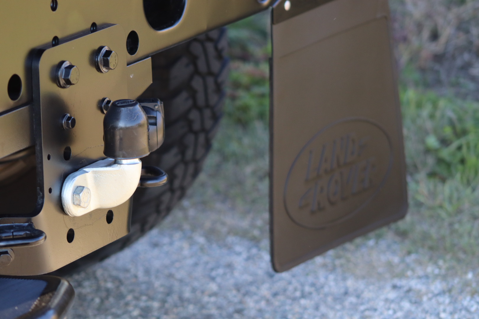 Photo LAND ROVER DEFENDER 90 TD4 2.2 ADVENTURE EDITION