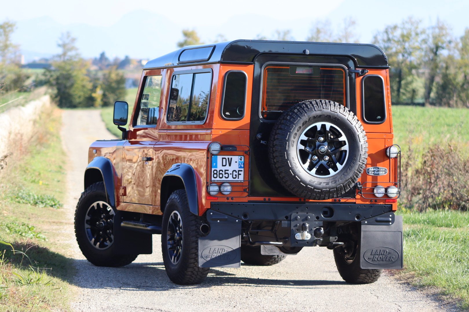 Photo LAND ROVER DEFENDER 90 TD4 2.2 ADVENTURE EDITION