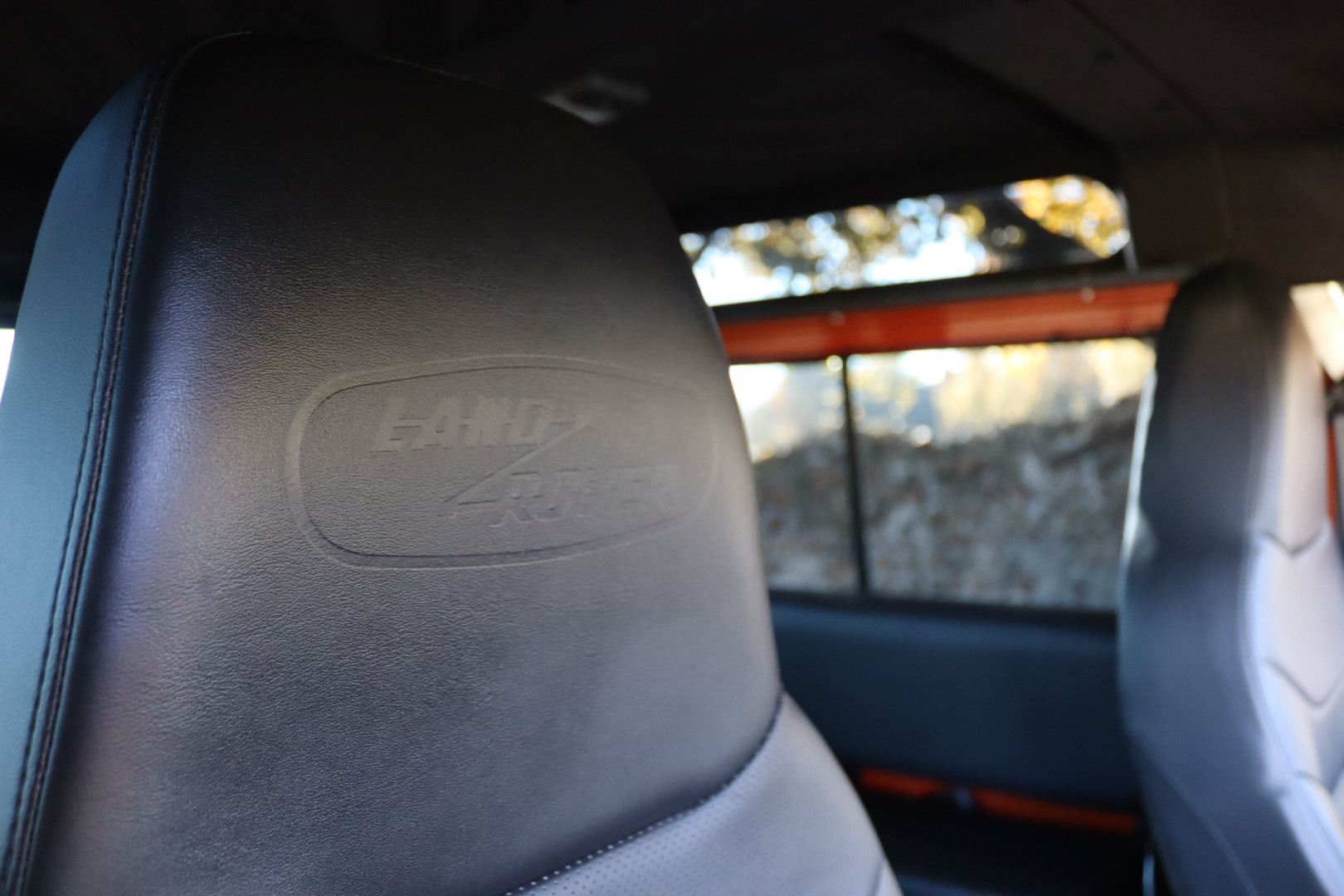 Photo LAND ROVER DEFENDER 90 TD4 2.2 ADVENTURE EDITION