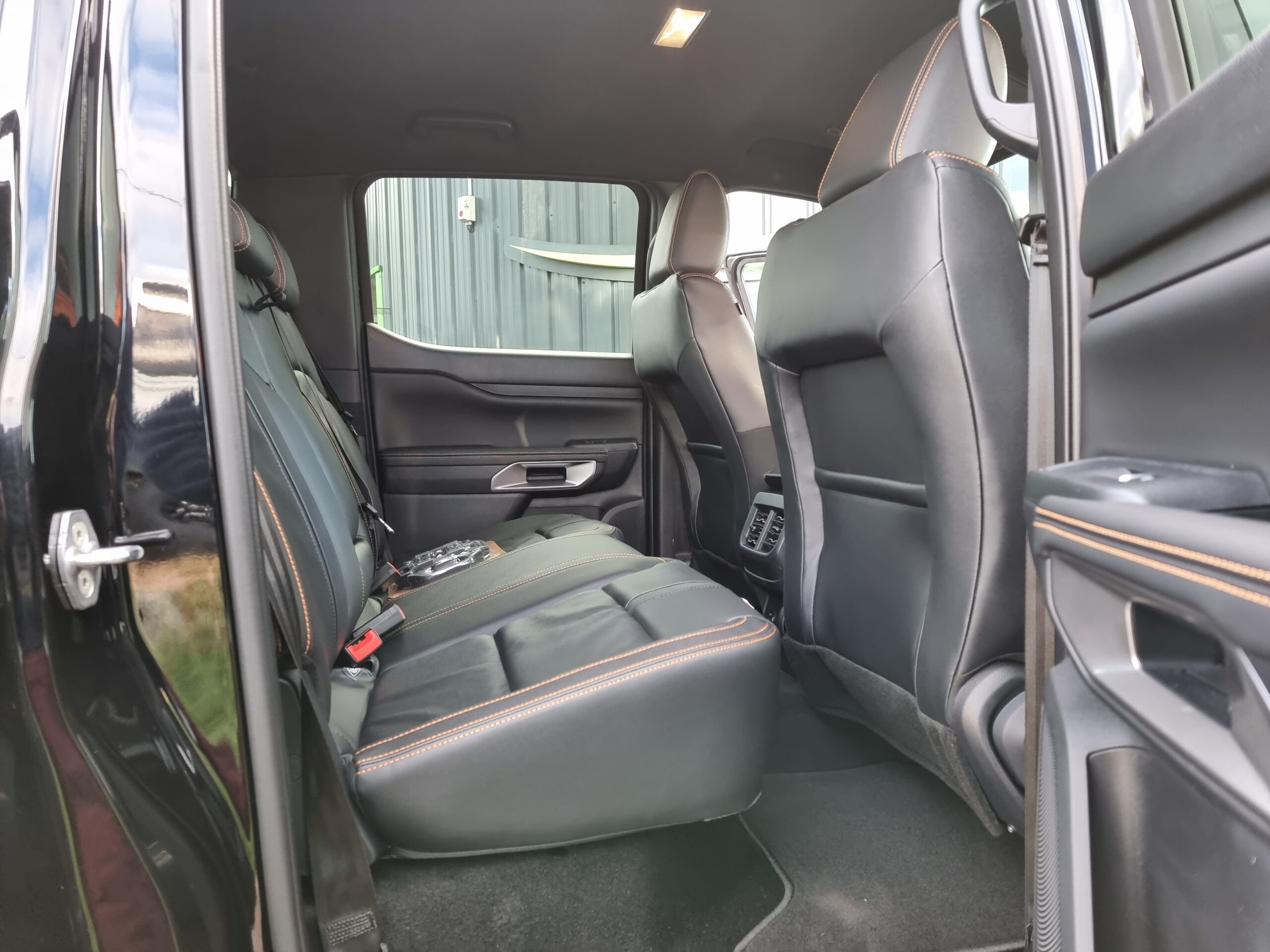 Photo FORD RANGER 3.0 V6 240 WILDTRACK BVA10 SANS MALUS DISPONIBLE IMMEDIATEMENT