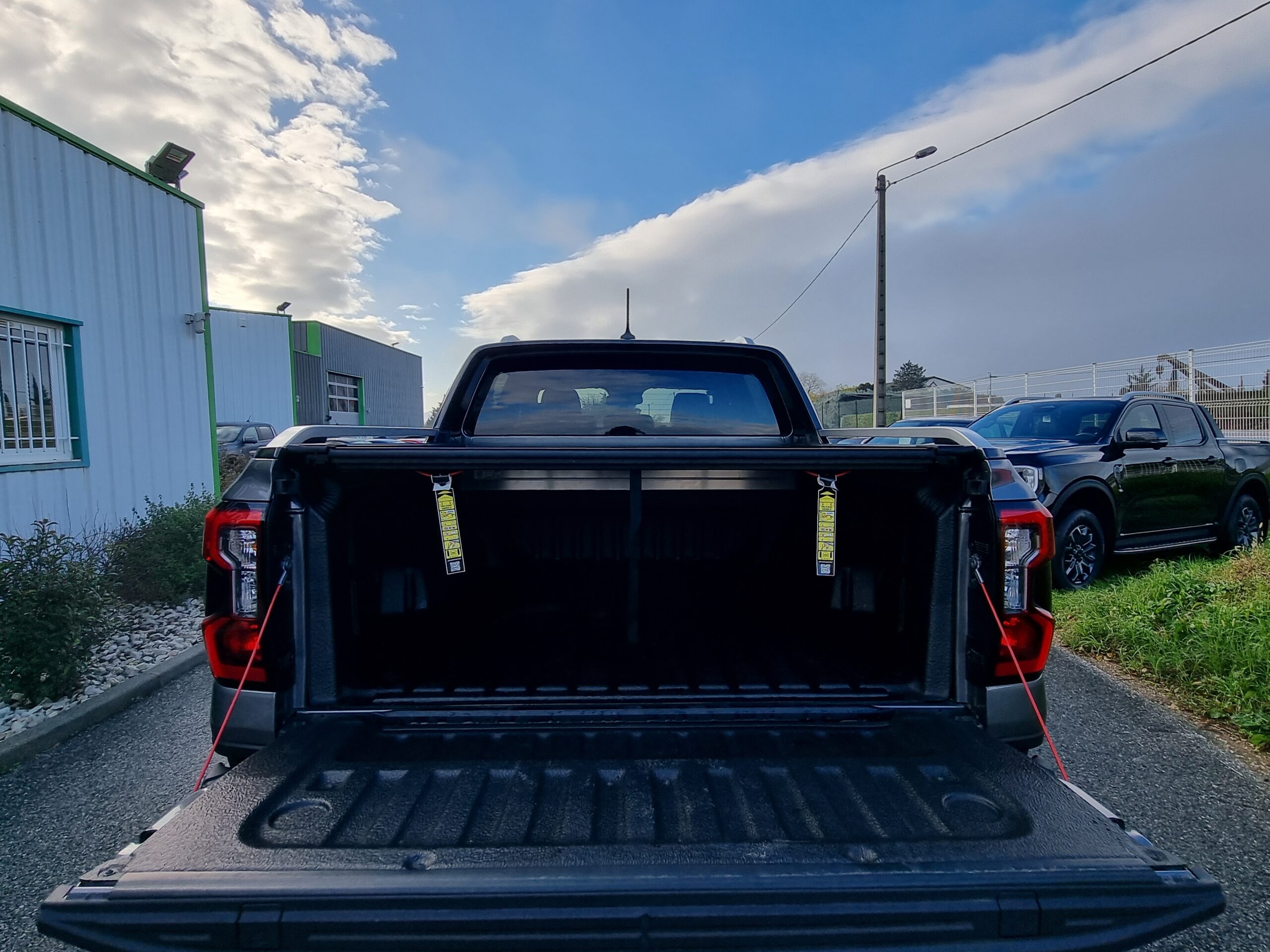 Photo FORD RANGER 3.0 V6 240 WILDTRACK BVA10 SANS MALUS DISPONIBLE IMMEDIATEMENT
