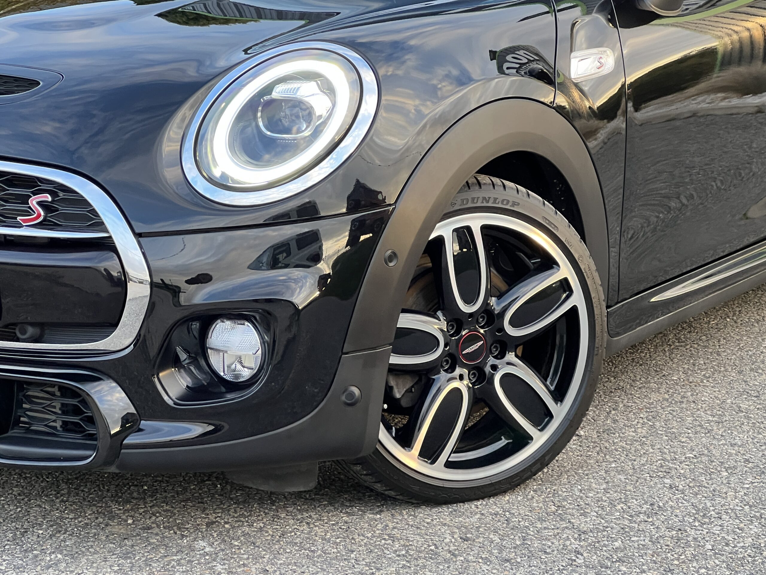 Photo Mini Cabrio III (F57) Cooper S 192ch John Cooper Works BVA7 