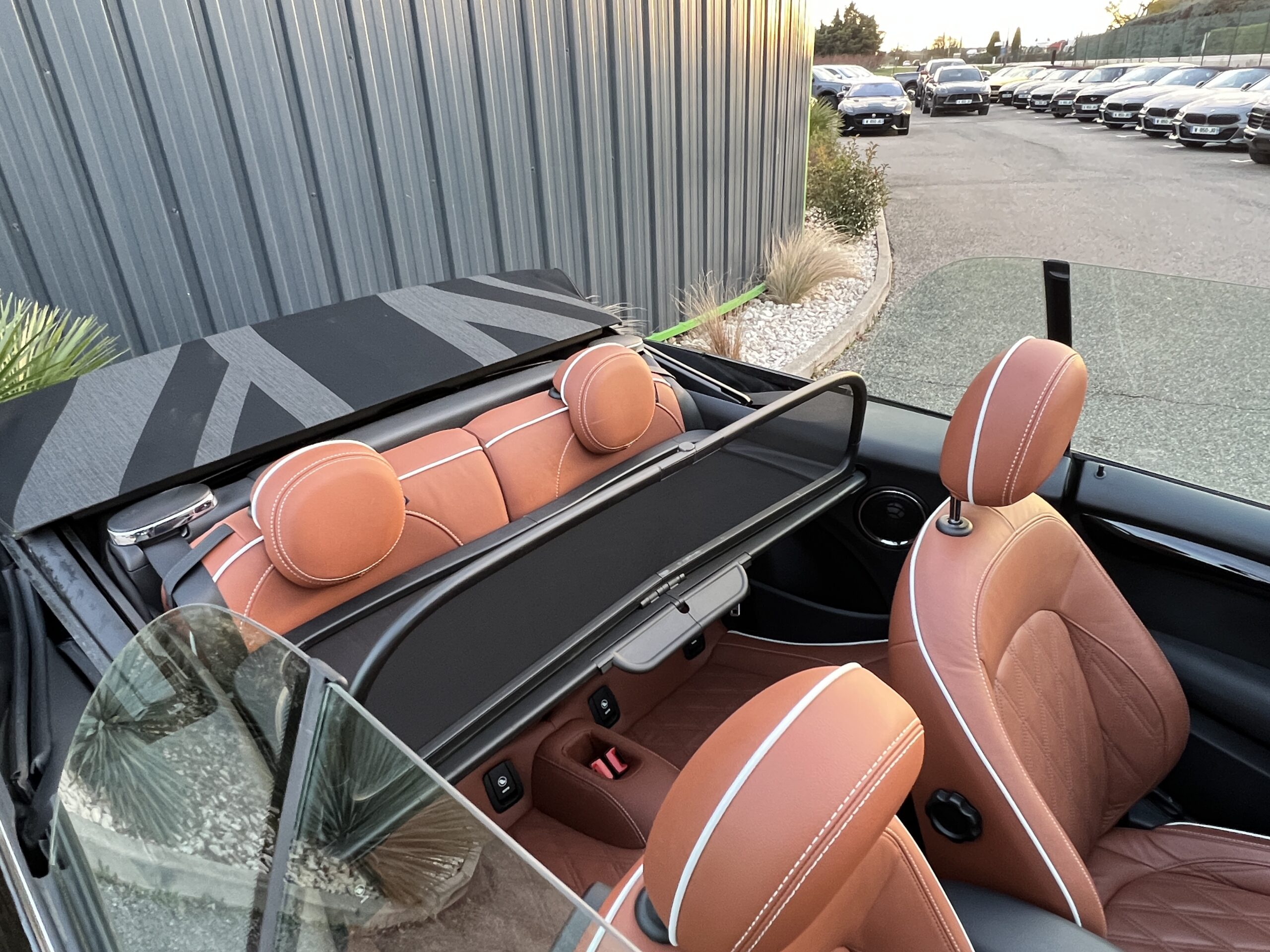 Photo Mini Cabrio III (F57) Cooper S 192ch John Cooper Works BVA7 