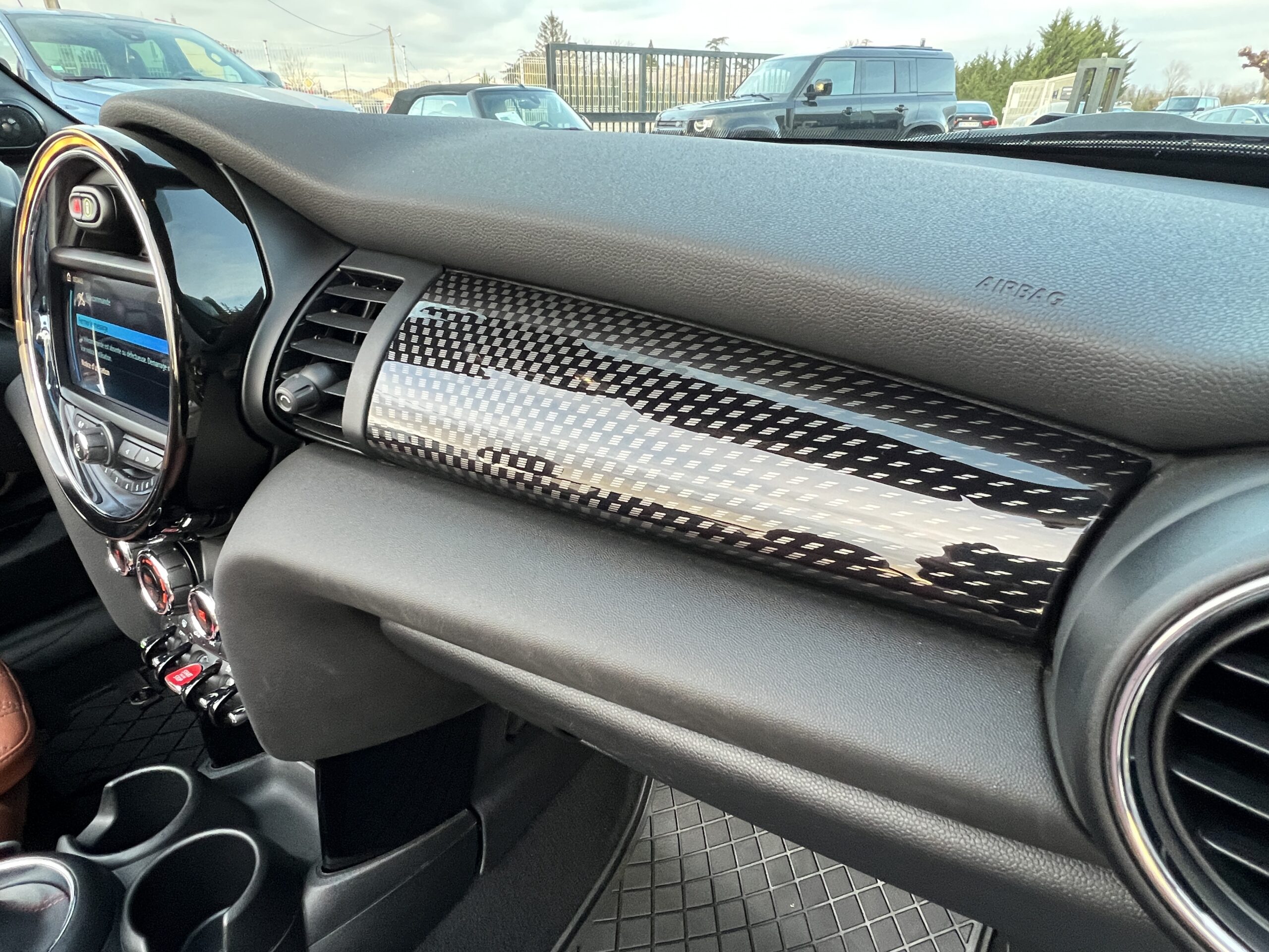 Photo Mini Cabrio III (F57) Cooper S 192ch John Cooper Works BVA7 