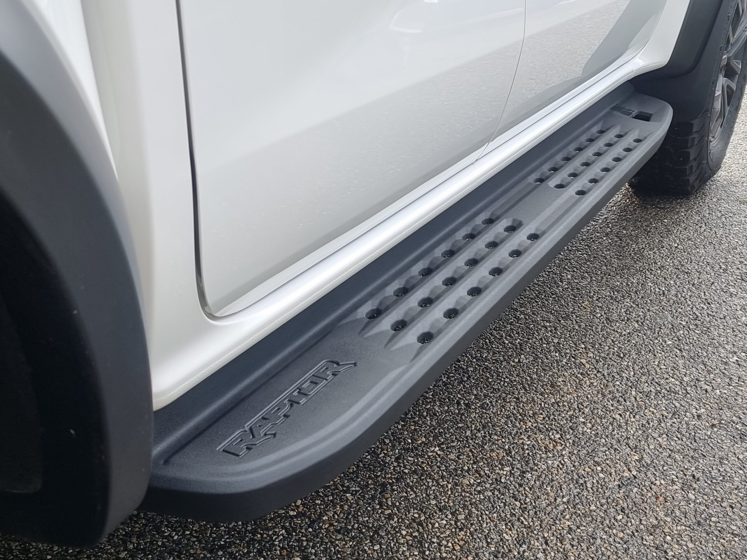 Photo FORD RANGER RAPTOR 3.0L ECOBOOST V6 292CV 2023