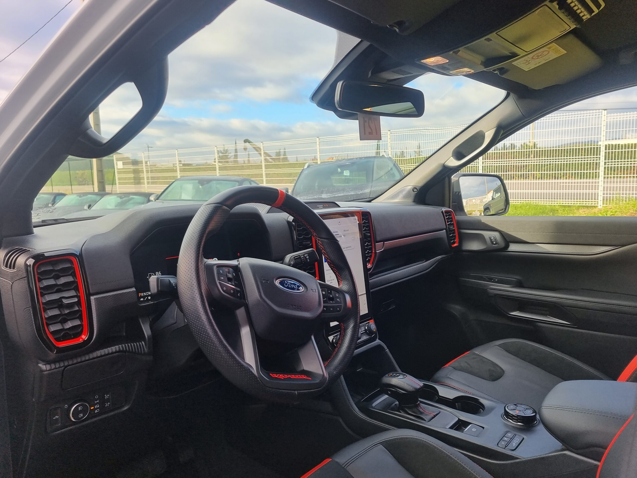 Photo FORD RANGER RAPTOR 3.0L ECOBOOST V6 292CV 2023