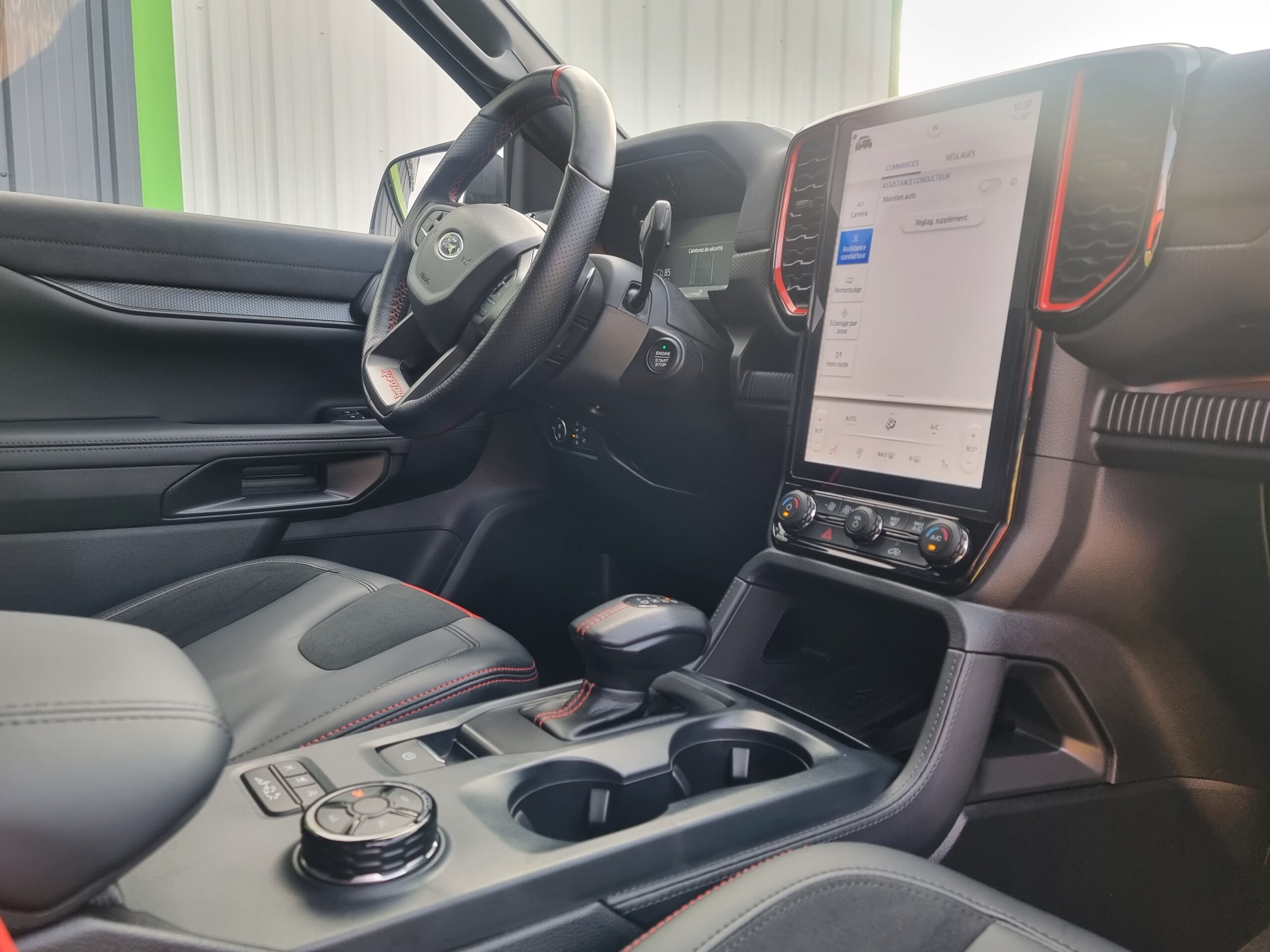 Photo FORD RANGER RAPTOR 3.0L ECOBOOST V6 292CV 2023