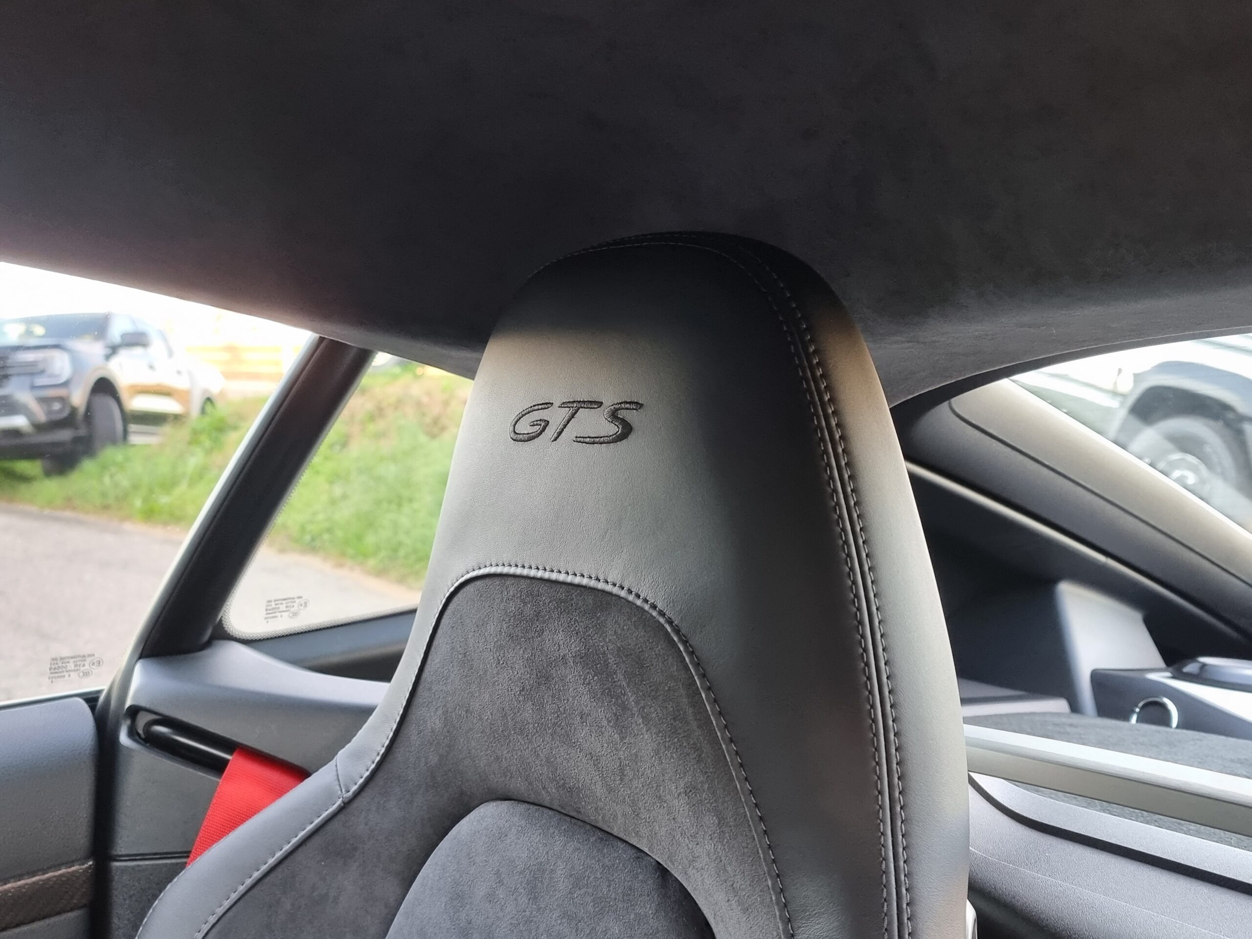 Photo PORSCHE 718 CAYMAN GTS 2.5 365 CV