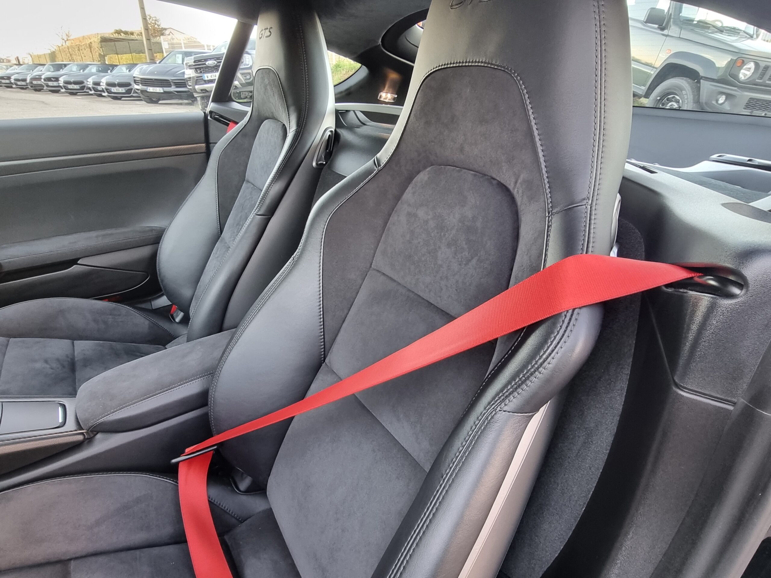 Photo PORSCHE 718 CAYMAN GTS 2.5 365 CV