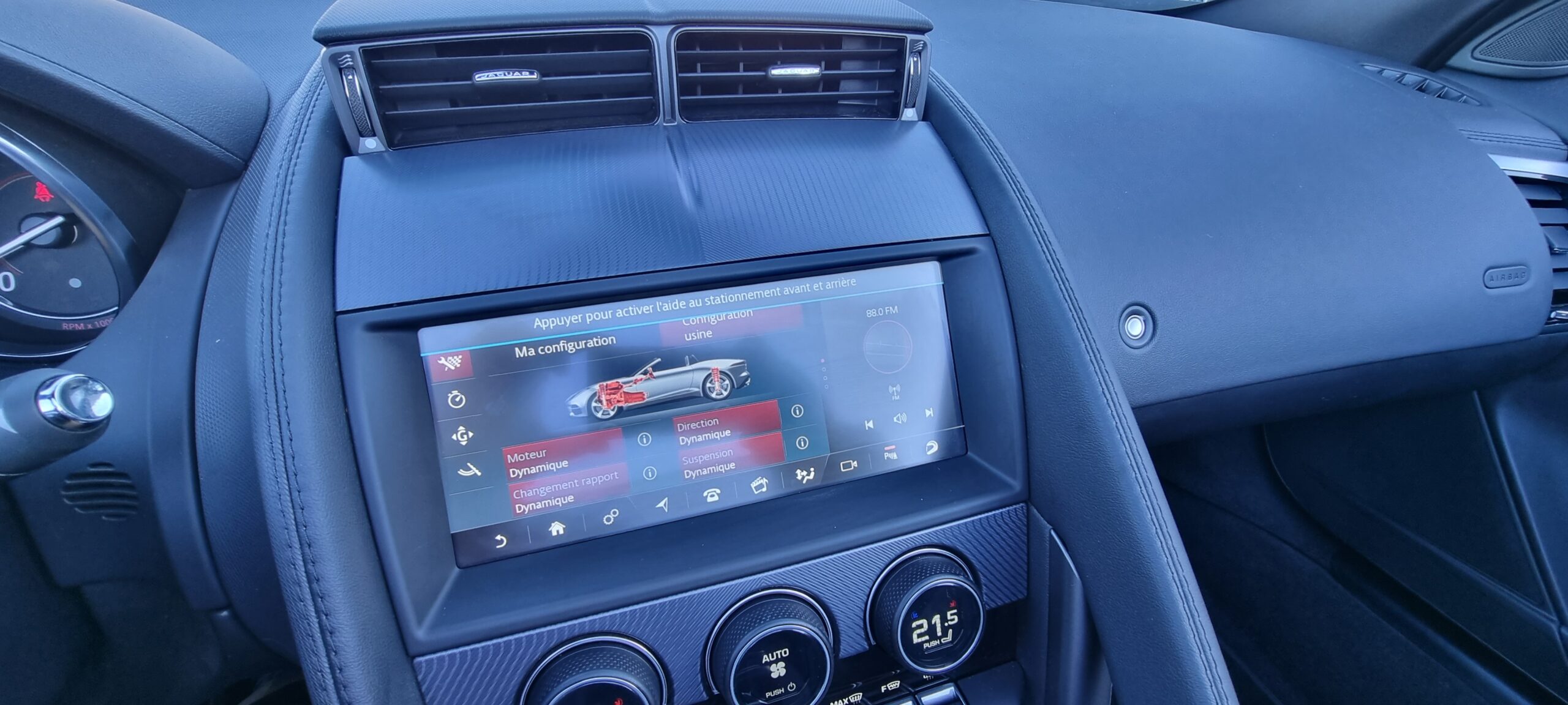 Photo JAGUAR F-TYPE CABRIOLET P380 R-DYNAMIC BVA8