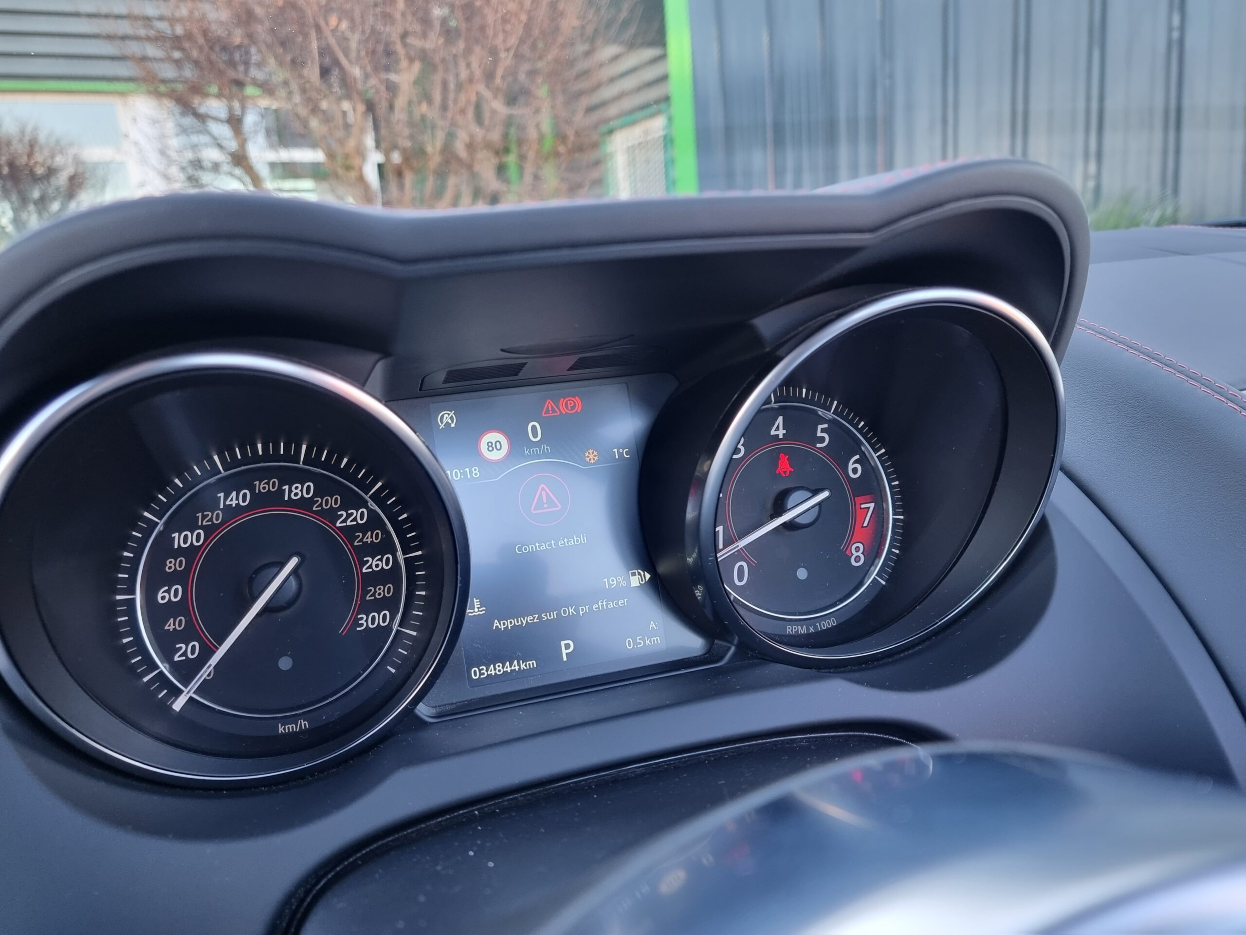 Photo JAGUAR F-TYPE CABRIOLET 3.0 V6 380 CH CHEQUERED FLAG BVA8
