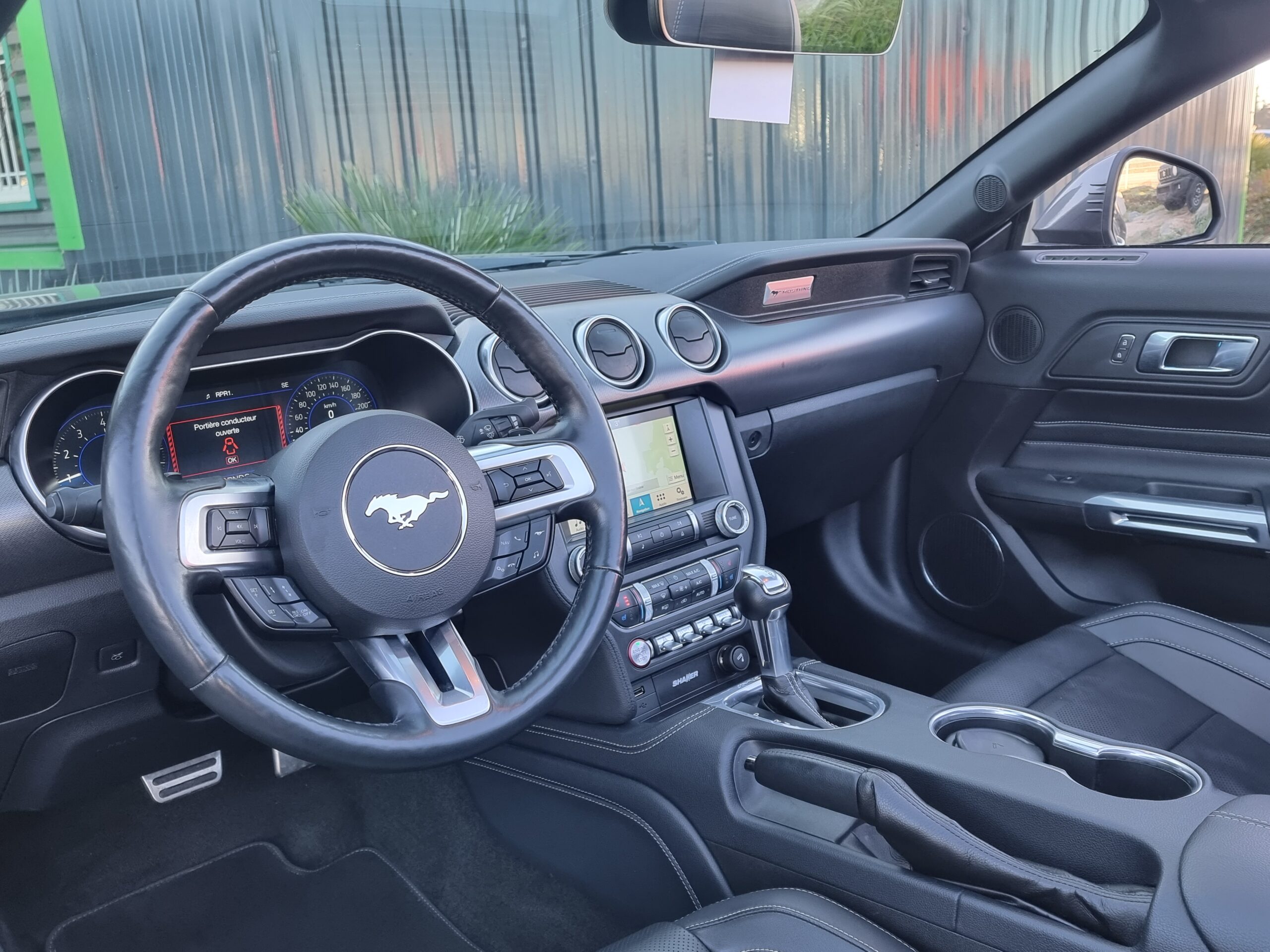 Photo FORD MUSTANG CABRIOLET GT 5.0L V8 450 BVA10 PREMIUM