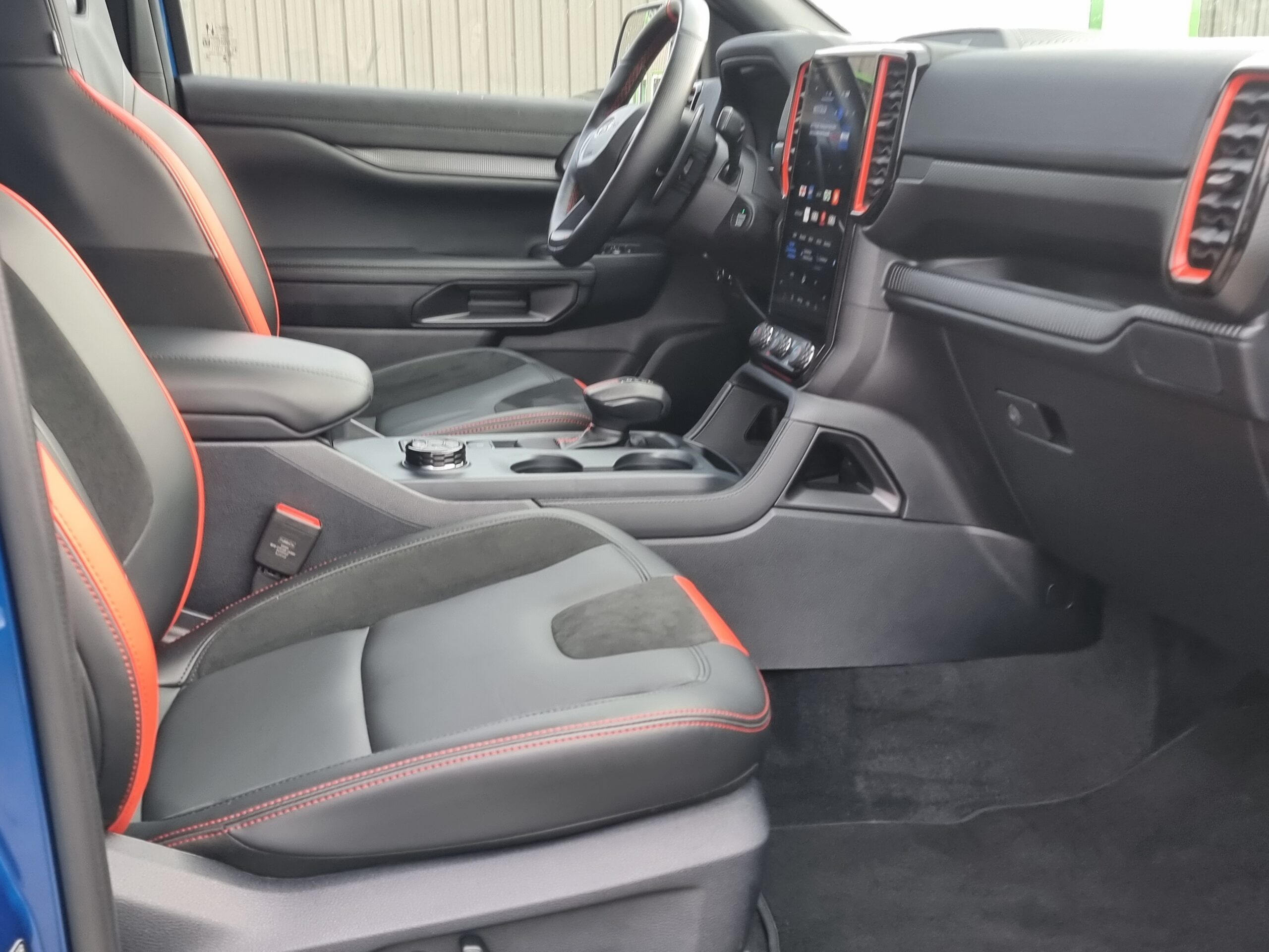 Photo FORD RANGER RAPTOR 3.0L ECOBOOST V6 292CV 2023