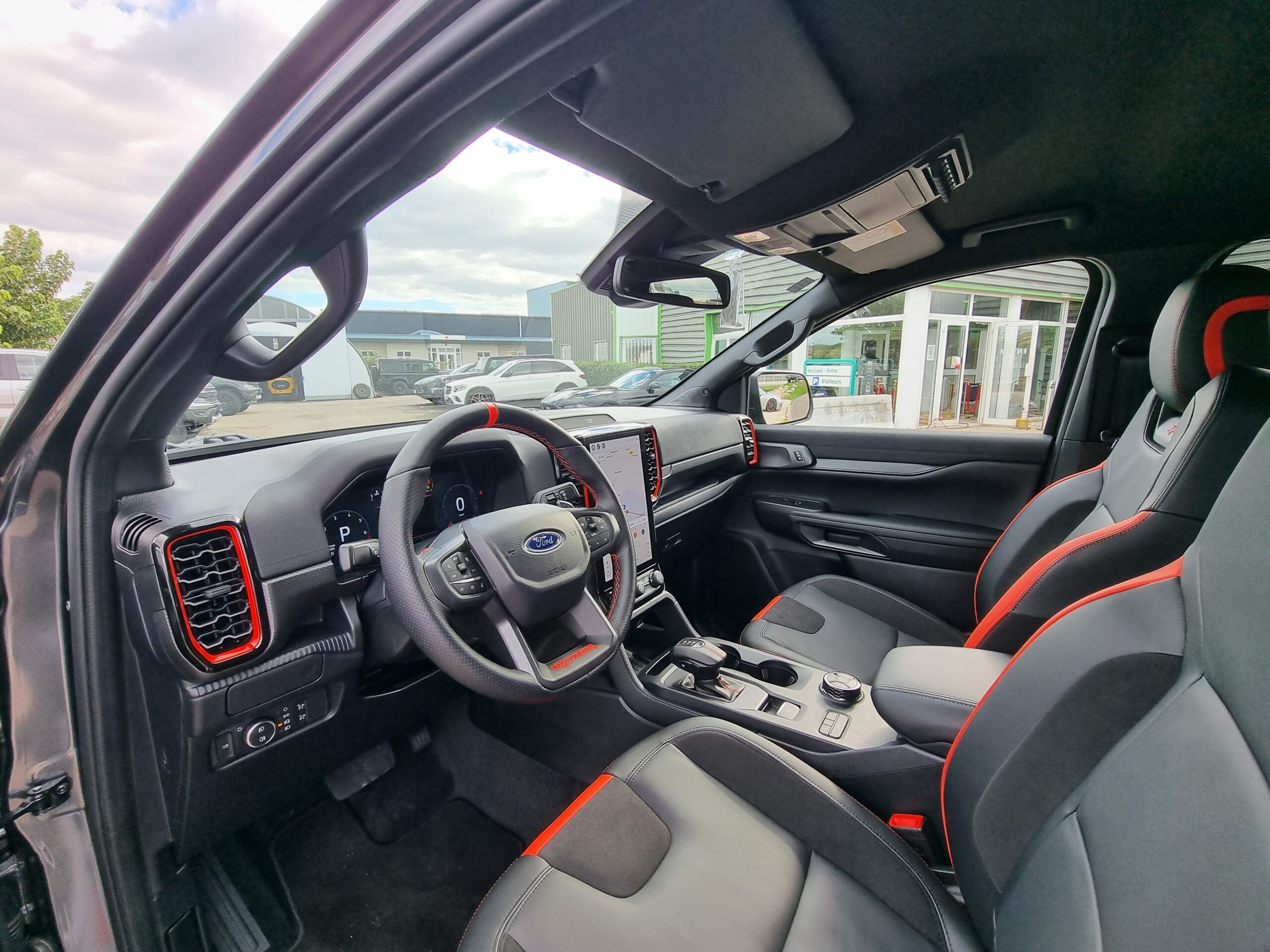 Photo FORD RANGER RAPTOR 3.0L ECOBOOST V6 292CV 2023
