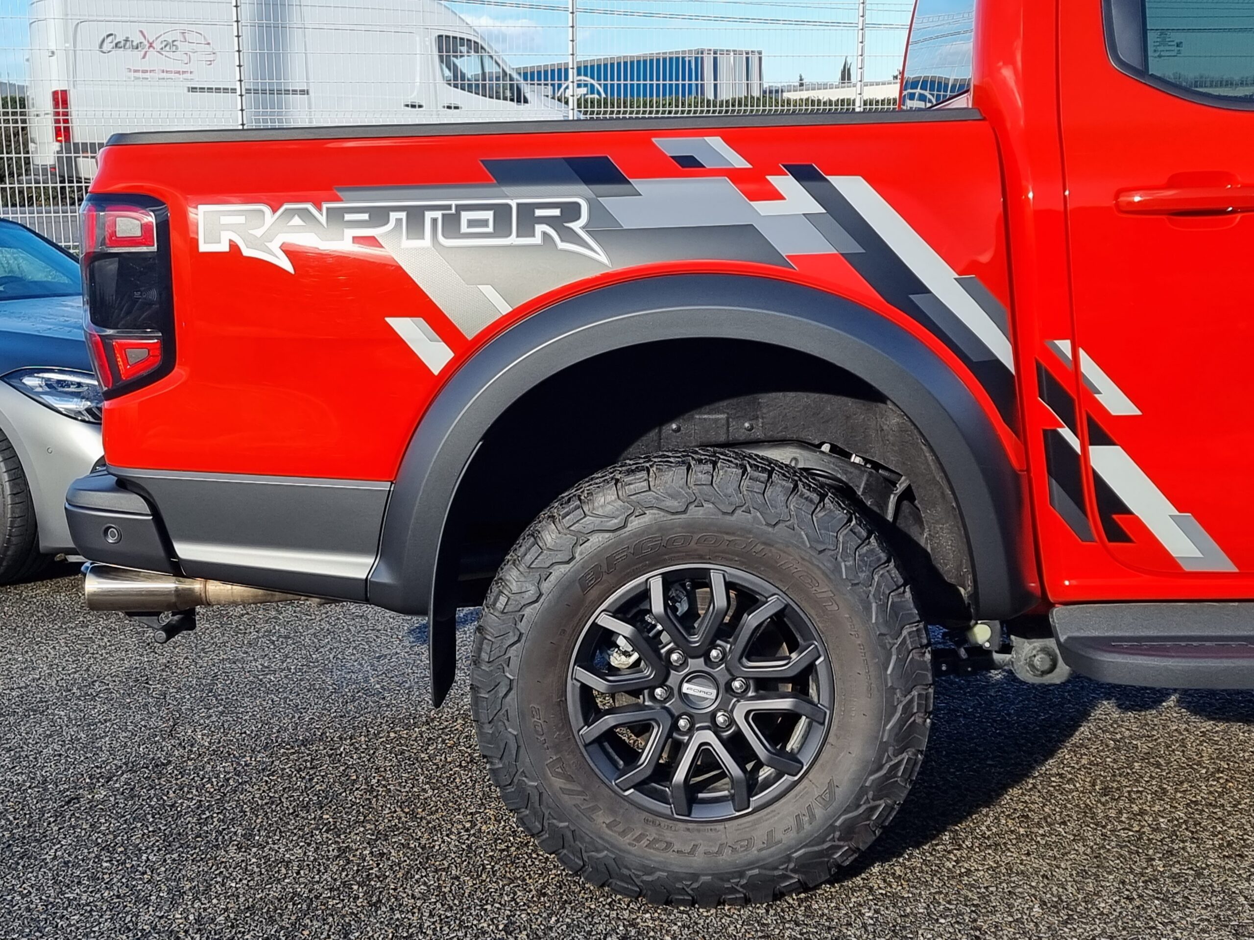 Photo FORD RANGER RAPTOR 3.0L ECOBOOST V6 292CV 2023