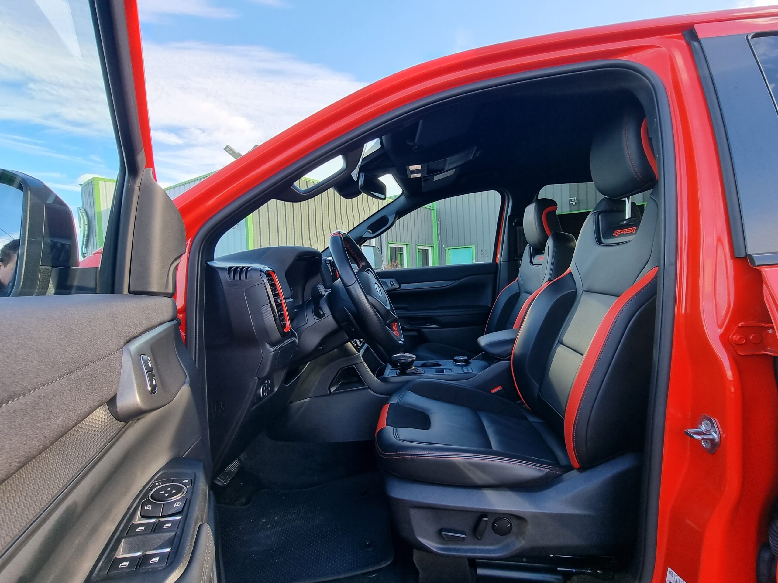 Photo FORD RANGER RAPTOR 3.0L ECOBOOST V6 292CV 2023