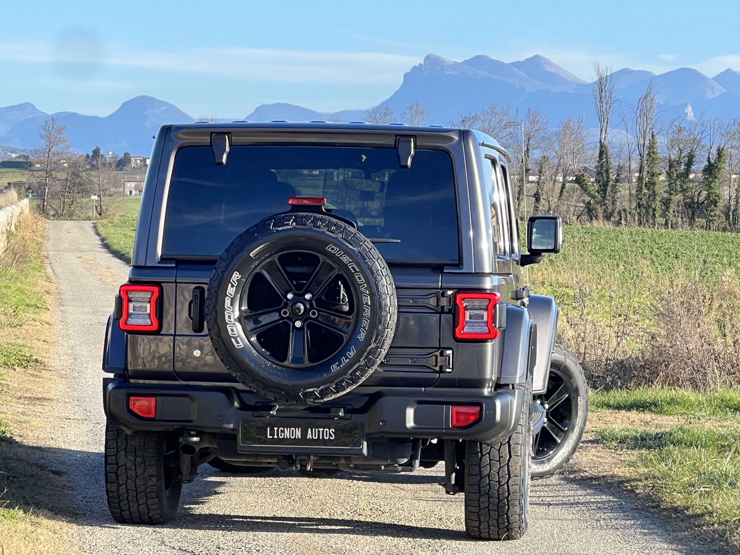 Photo JEEP WRANGLER JL UNLIMITED 2.2  MULTIJET 200CH OVERLAND ATTELAGE/TOP IN TOP