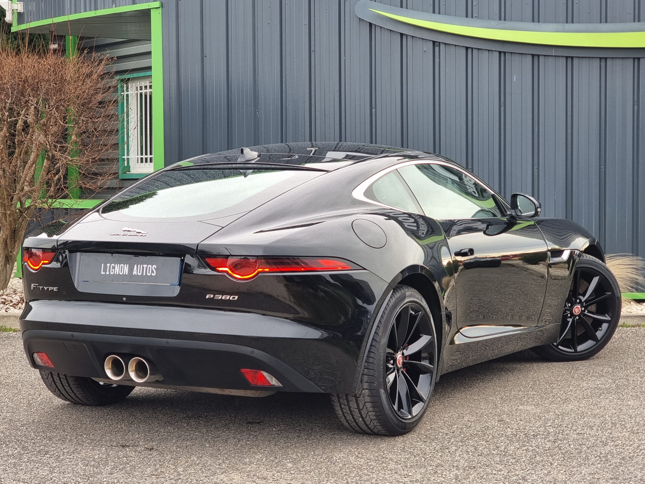 Photo JAGUAR F-TYPE COUPÉ P380 ch BVA8