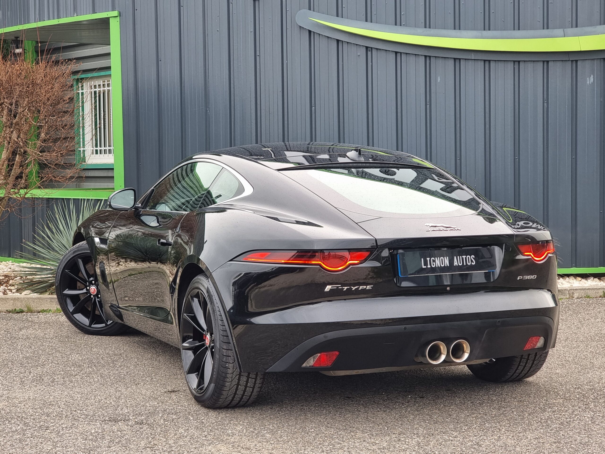 Photo JAGUAR F-TYPE COUPÉ P380 ch BVA8