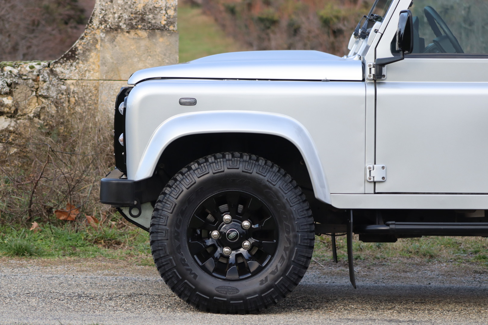 LAND ROVER DEFENDER 90 TD4 2.2 SW 4 PLACES
