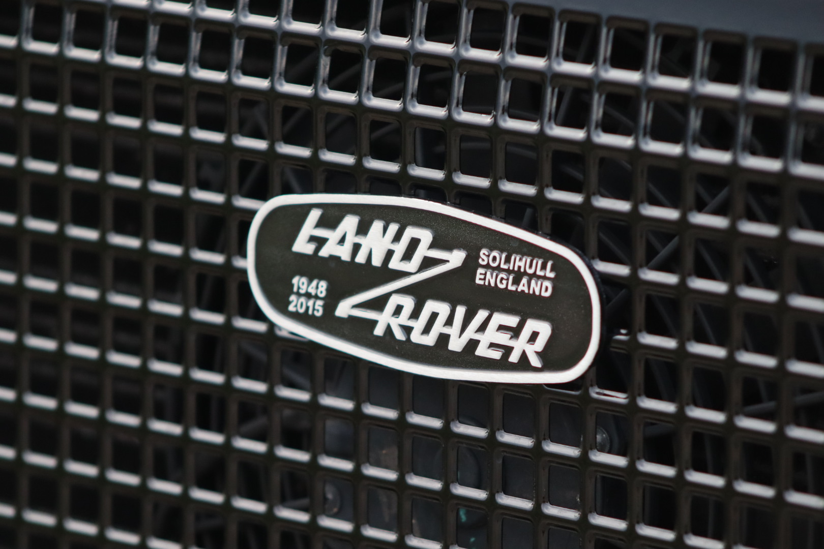 Photo LAND ROVER DEFENDER 90 TD4 2.2 SW 4 PLACES