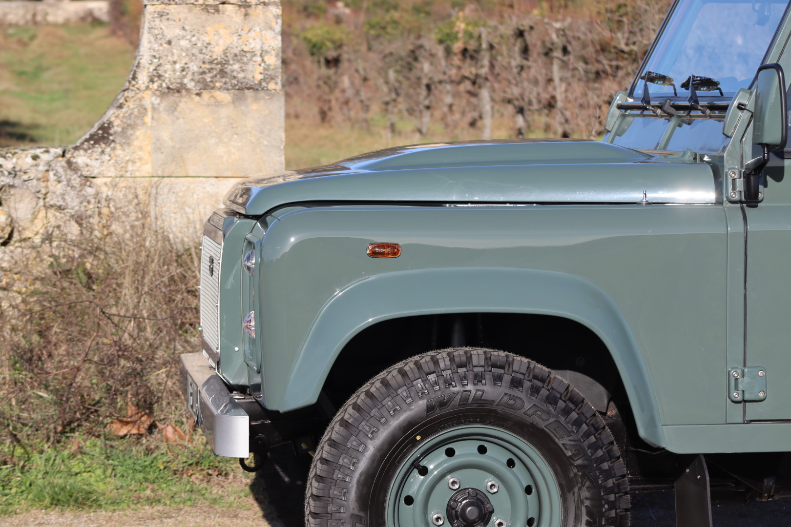 Photo LAND ROVER DEFENDER TD4 2.4 SW 4 PLACES