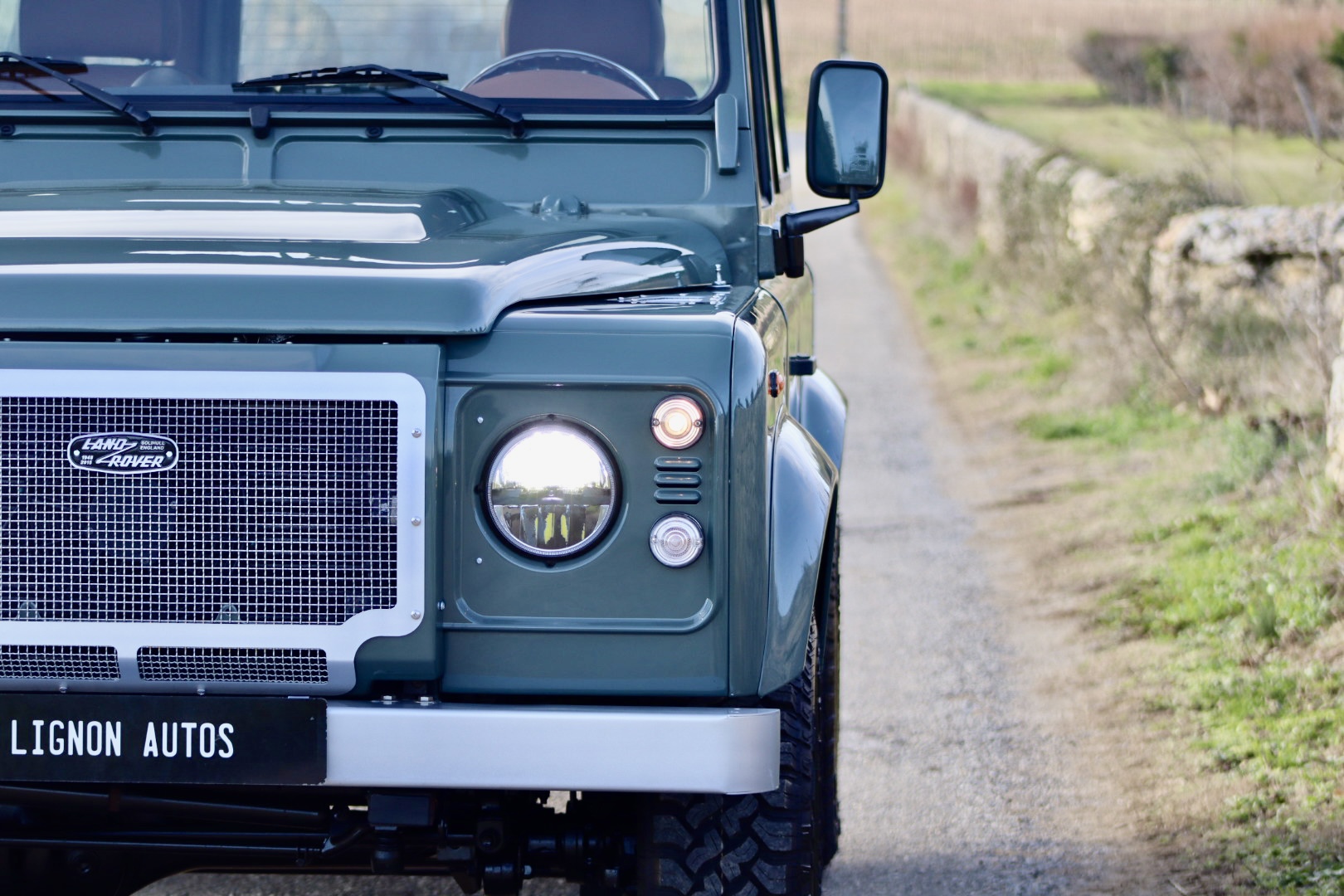 Photo LAND ROVER DEFENDER TD4 2.4 SW 4 PLACES