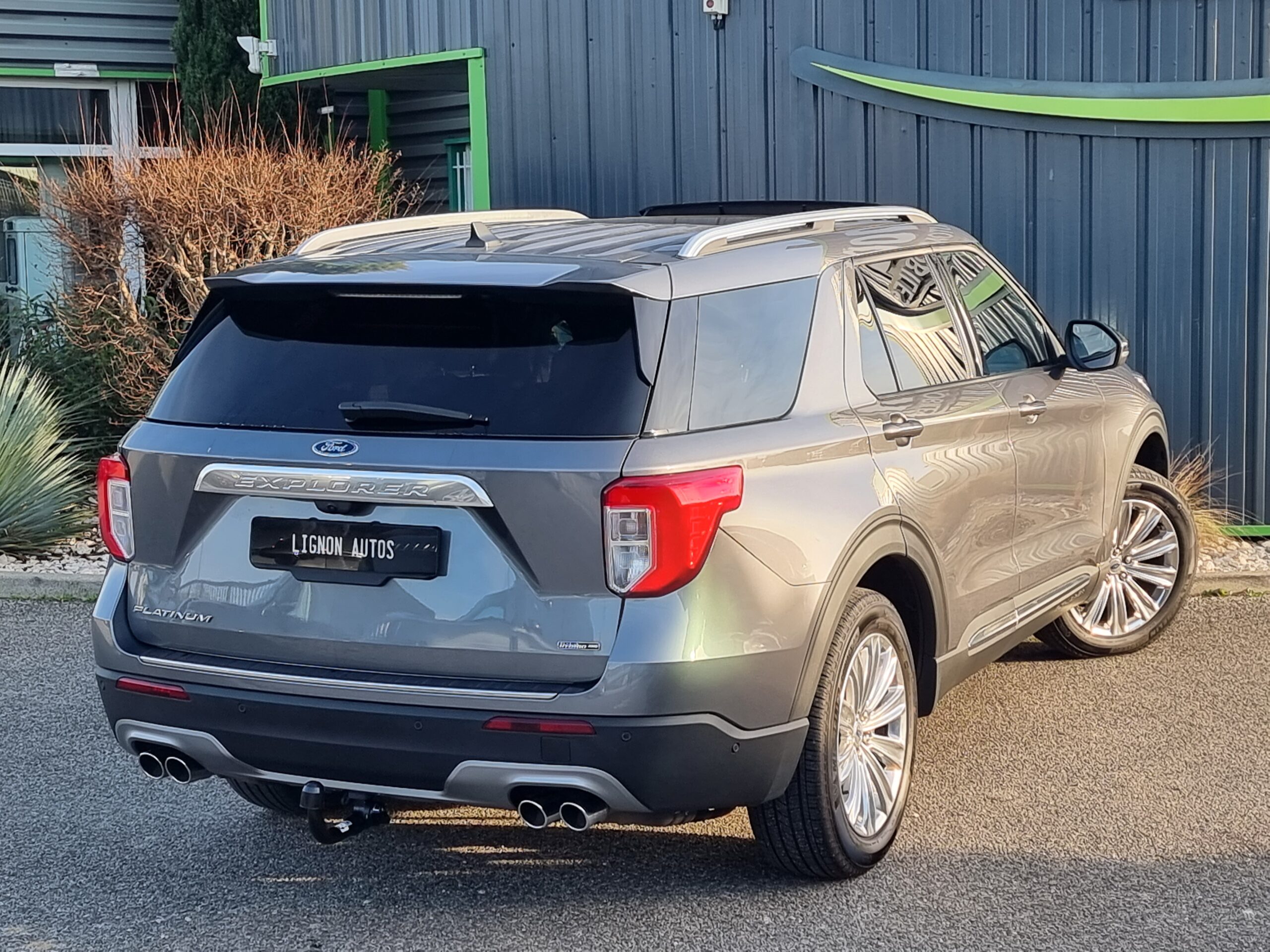 Photo FORD EXPLORER 3.0 ECOBOOST 457ch Parallel PHEV Platinum i-AWD BVA10