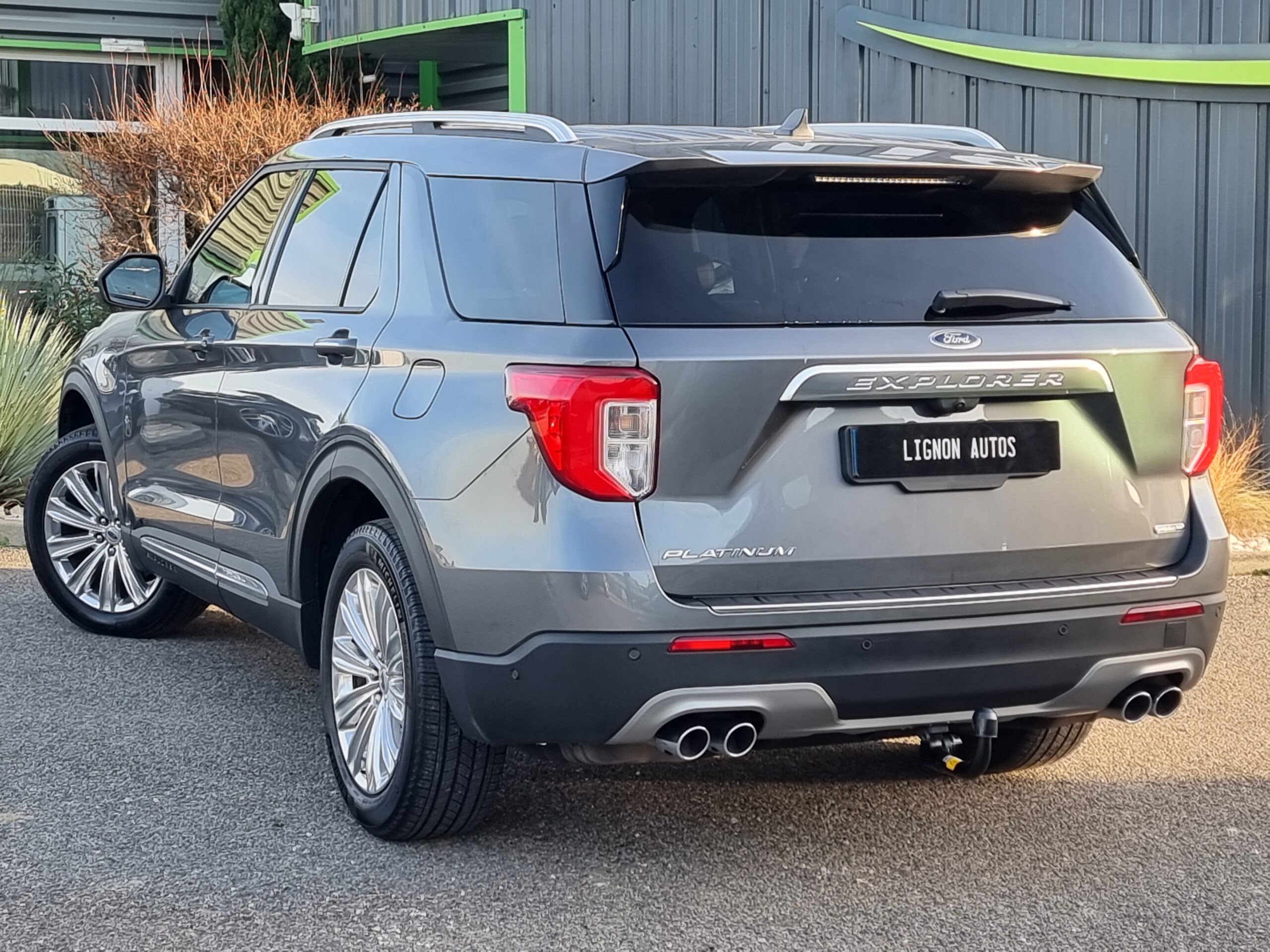 Photo FORD EXPLORER 3.0 ECOBOOST 457ch Parallel PHEV Platinum i-AWD BVA10