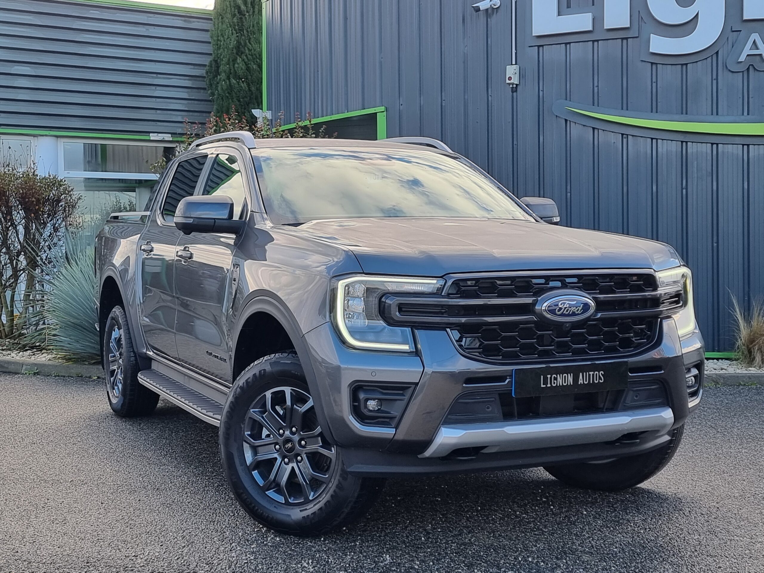 Photo FORD RANGER 3.0 V6 240 WILDTRAK BVA10 SANS MALUS DISPONIBLE IMMEDIATEMENT