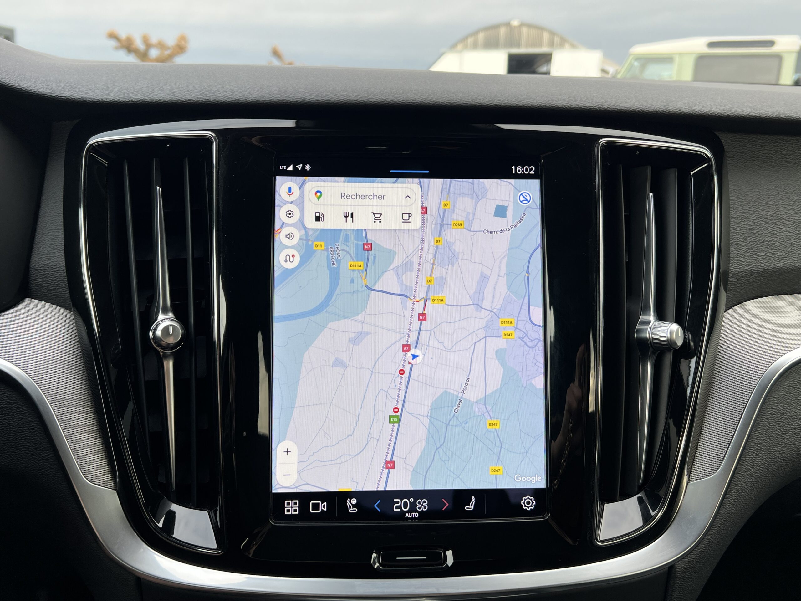 Photo VOLVO V60 B4 197 CH GEARTRONIC 8 Inscription