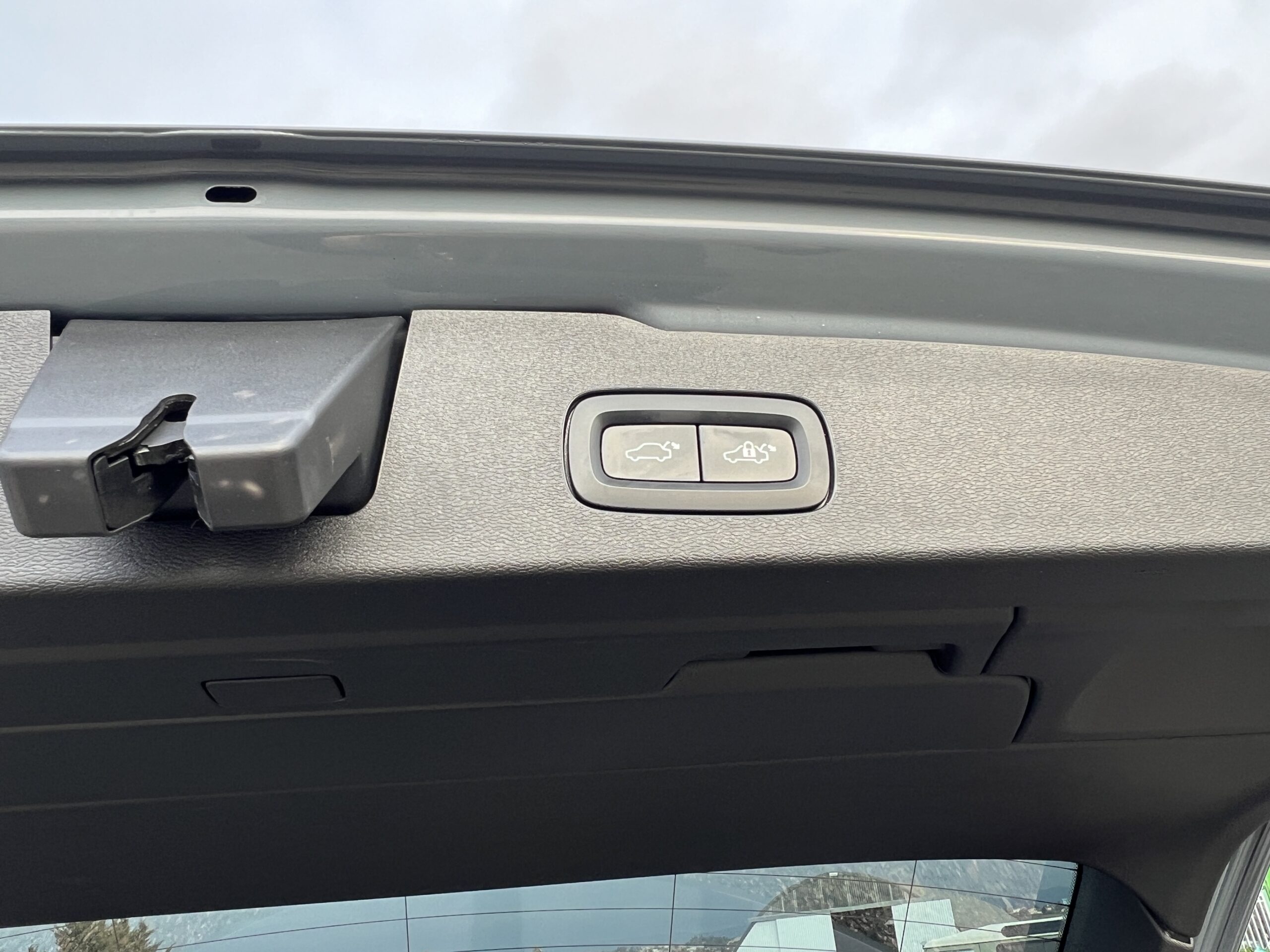 Photo VOLVO V60 B4 197 CH GEARTRONIC 8 Inscription