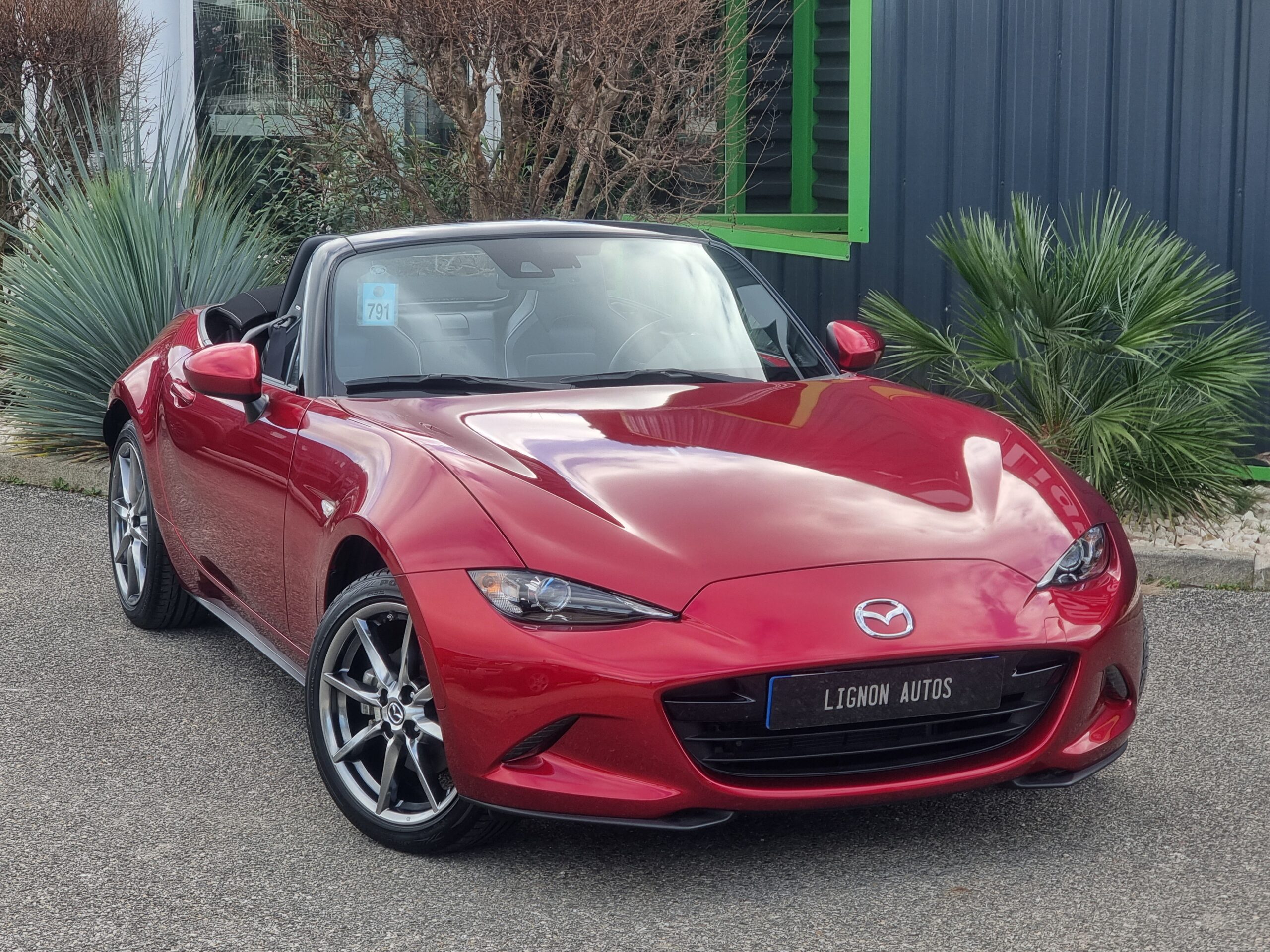 Photo MAZDA MX-5 Roadster Skyaktiv 2.0l 184ch Selection avec pack sport et pack i-Activsense
