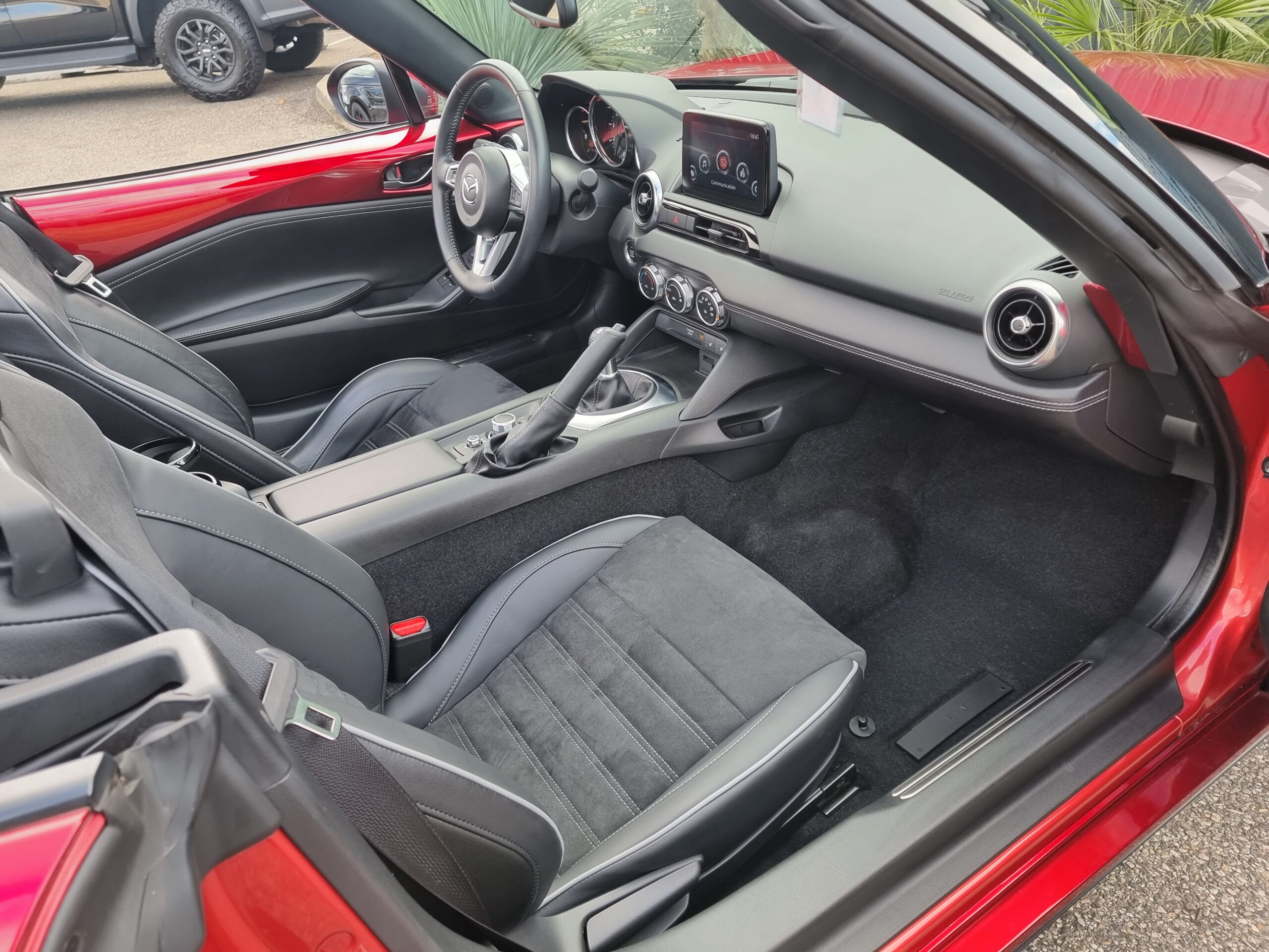 Photo MAZDA MX-5 Roadster Skyaktiv 2.0l 184ch Selection avec pack sport et pack i-Activsense