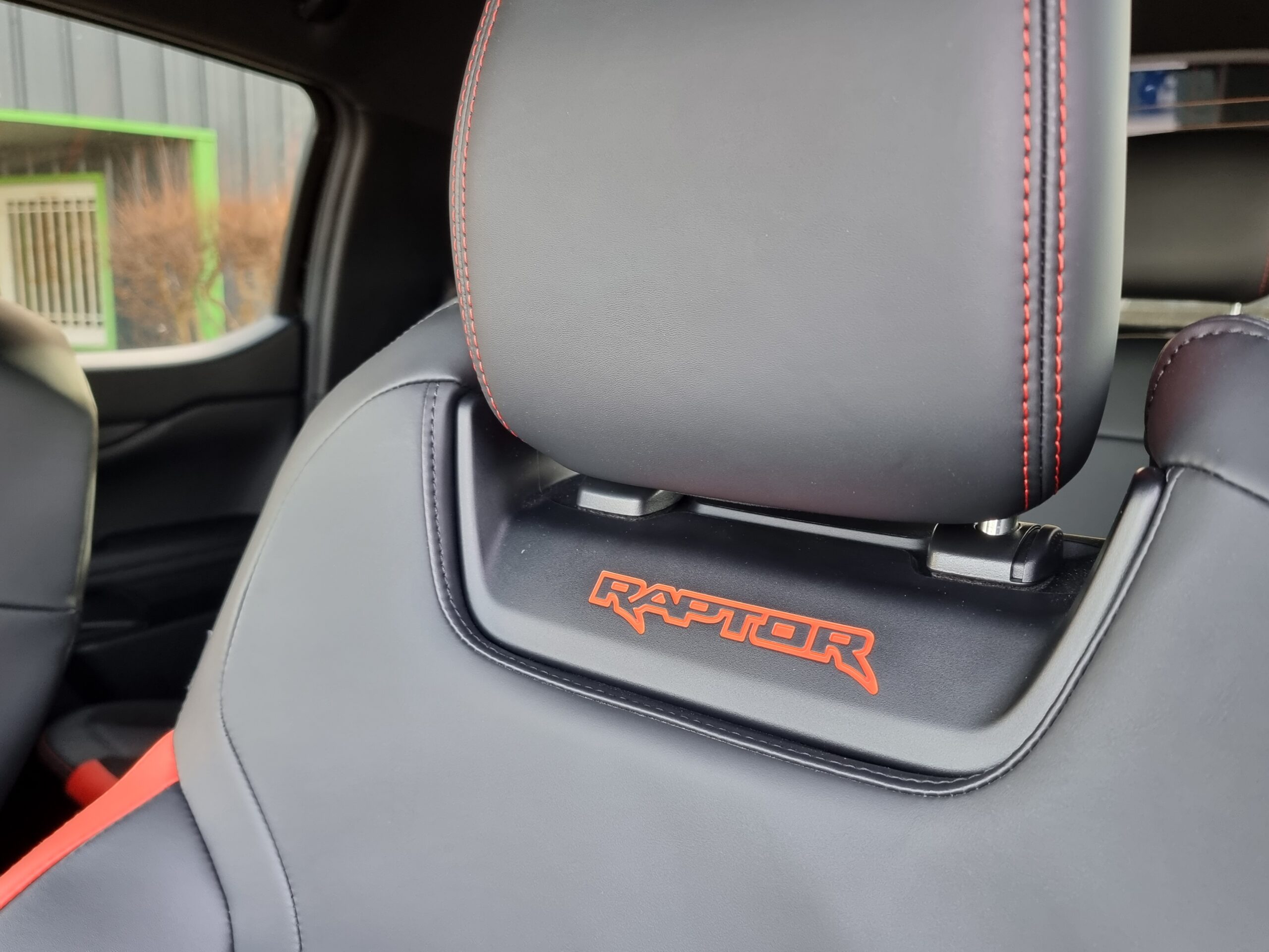 Photo FORD RANGER RAPTOR 3.0L ECOBOOST V6 292CV PAS DE MALUS