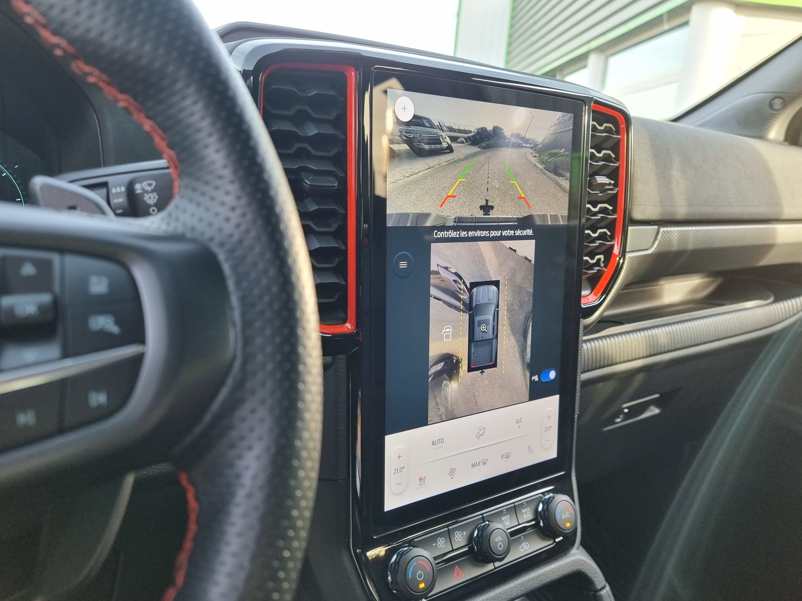 Photo FORD RANGER RAPTOR 3.0L ECOBOOST V6 292CV PAS DE MALUS