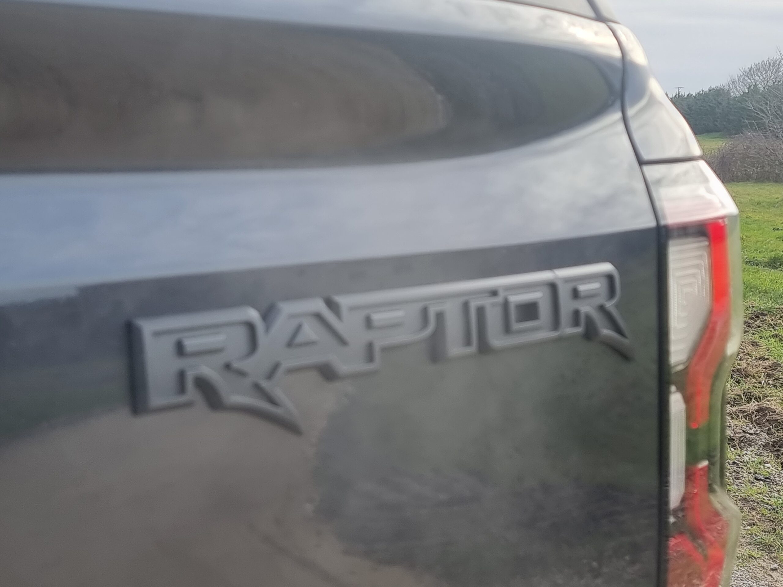 Photo FORD RANGER RAPTOR 3.0L ECOBOOST V6 292CV PAS DE MALUS