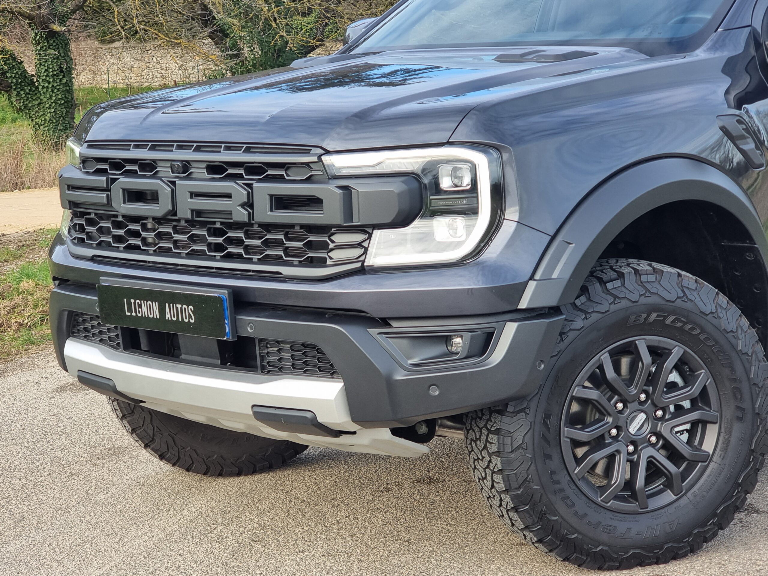 Photo FORD RANGER RAPTOR 3.0L ECOBOOST V6 292CV PAS DE MALUS