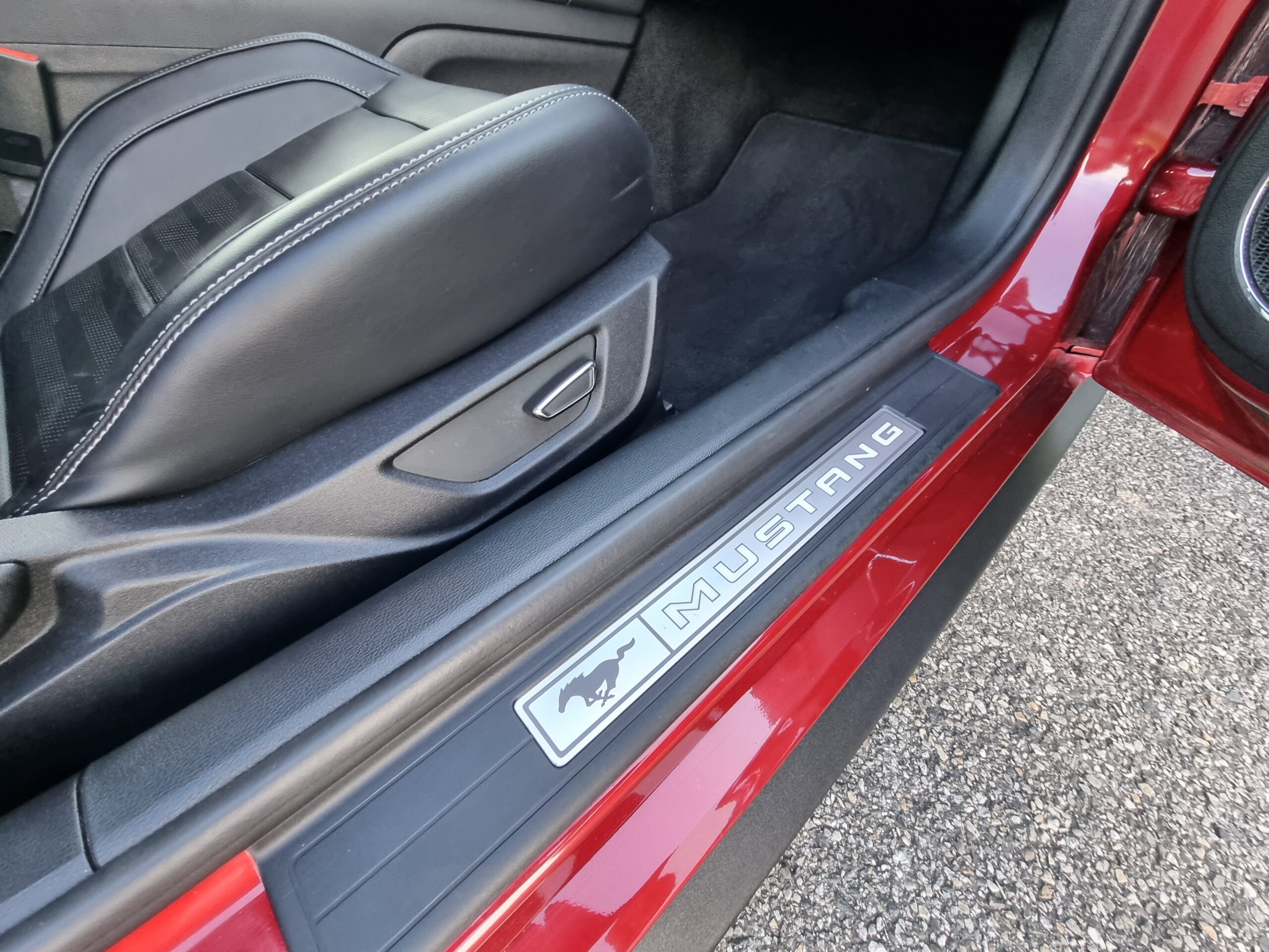 Photo Ford Mustang Fastback Gt 5.0l V8 421 Premium