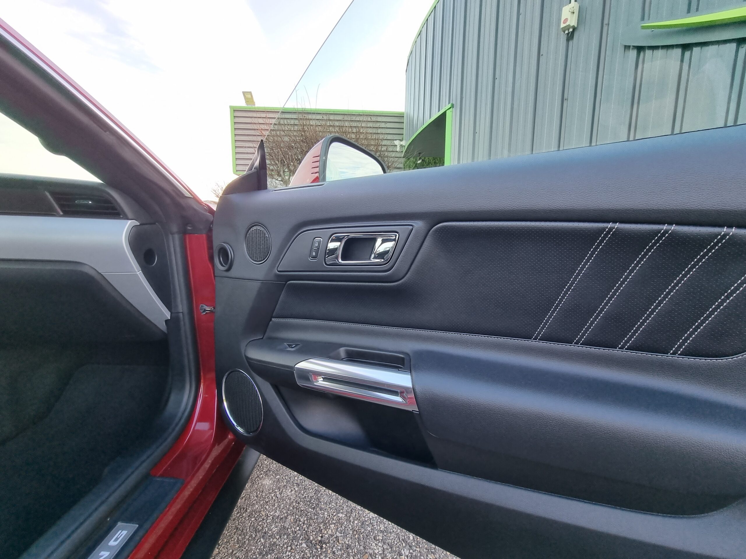 Photo Ford Mustang Fastback Gt 5.0l V8 421 Premium