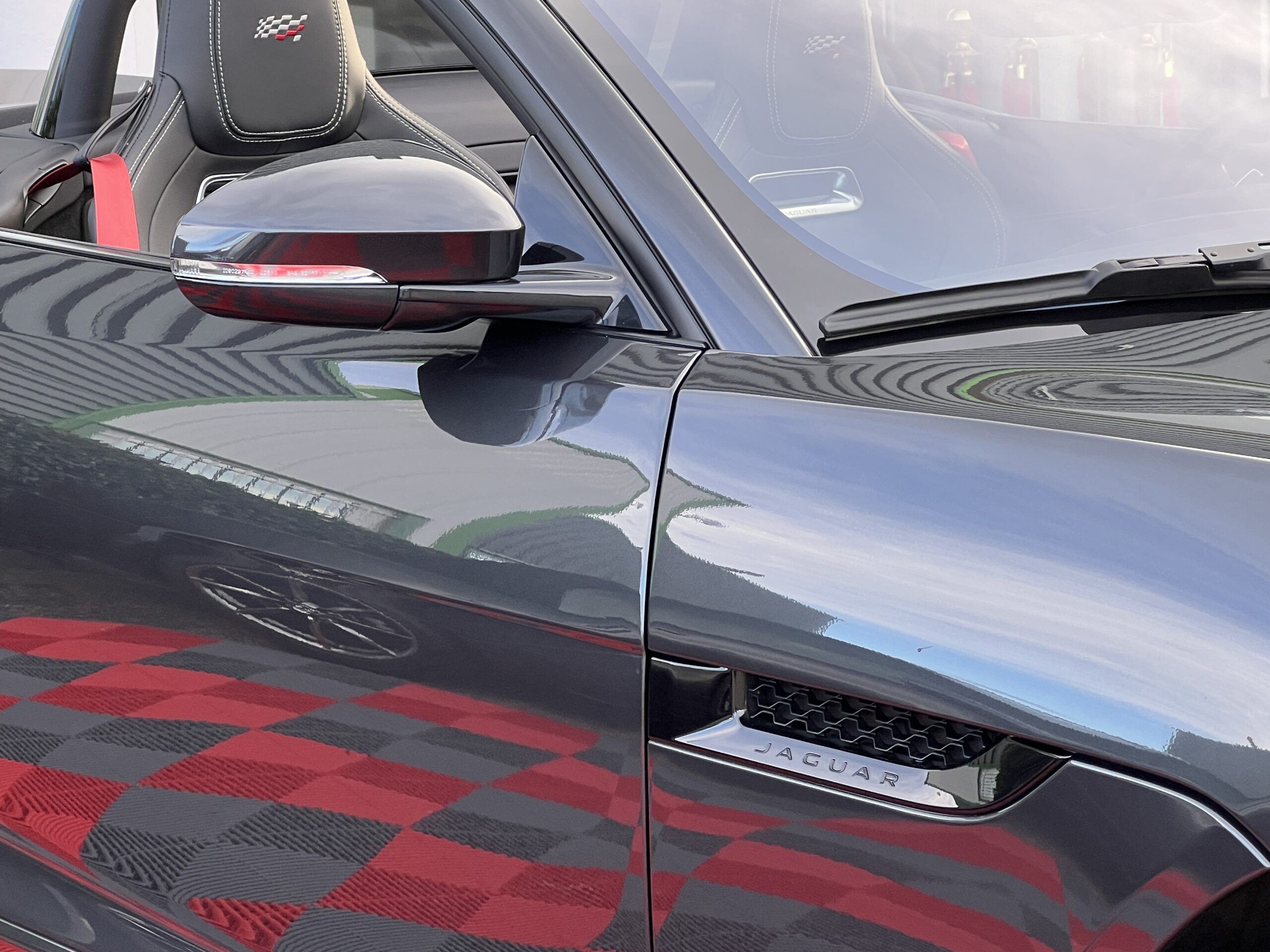 Jaguar F-type Cabriolet 3.0 V6 Suralimenté 340ch Chequered Flag Bva8