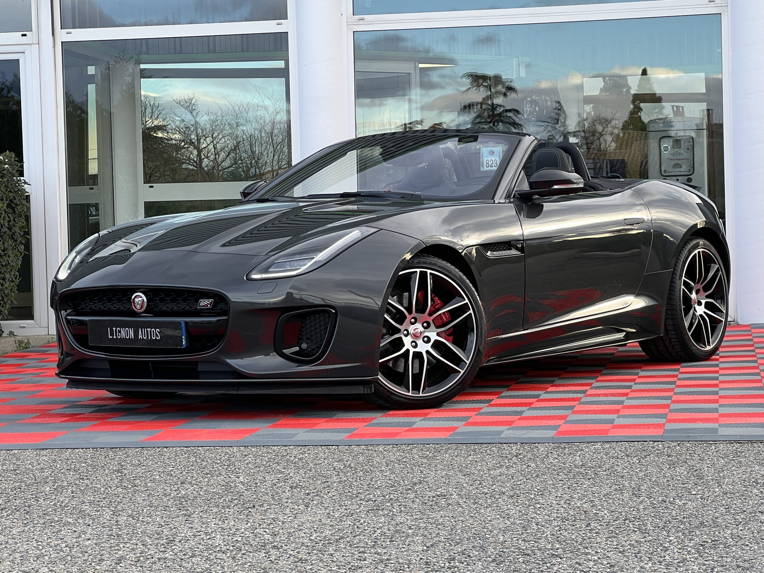Photo Jaguar F-type Cabriolet 3.0 V6 Suralimenté 340ch Chequered Flag Bva8