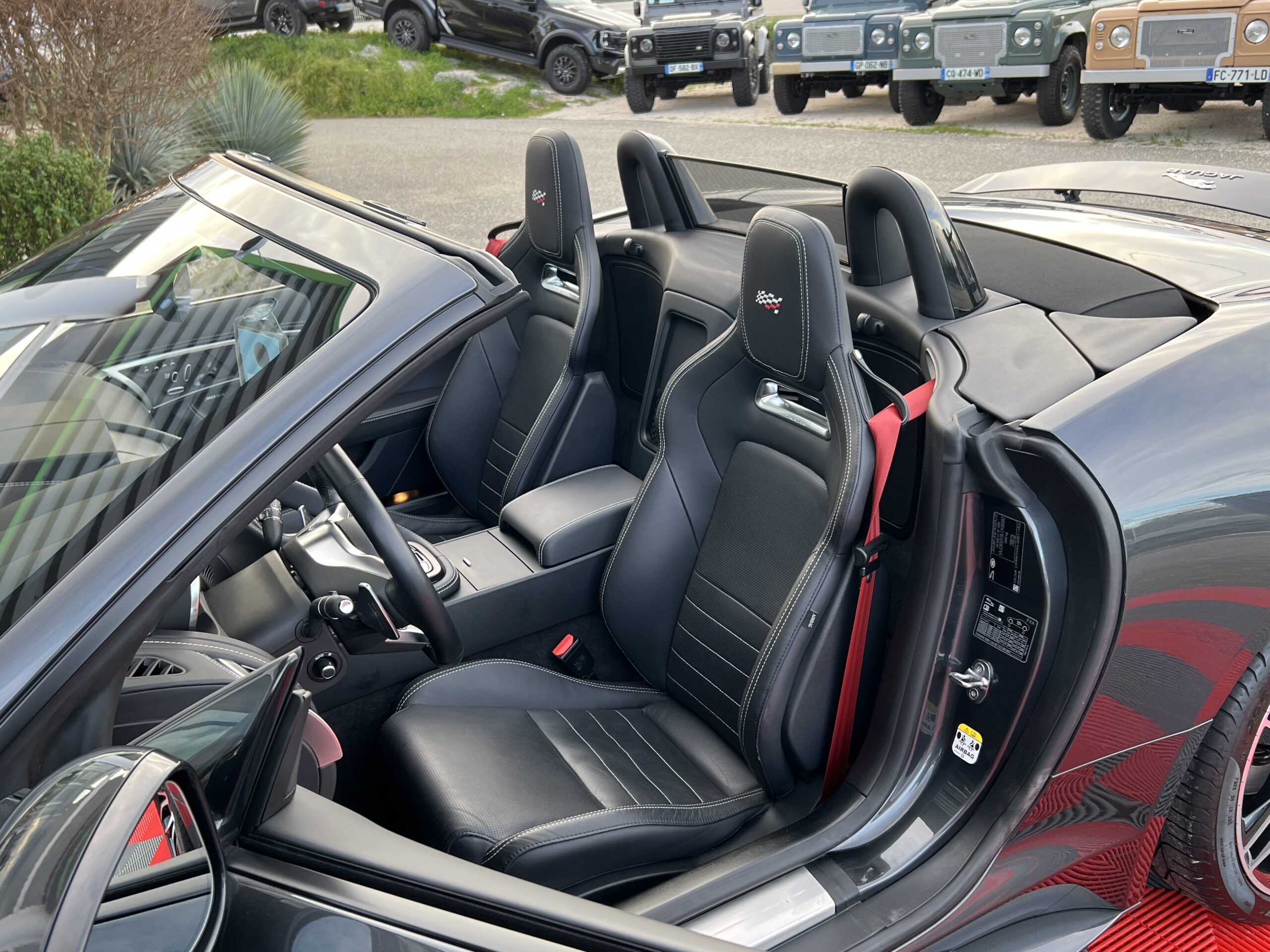 Photo Jaguar F-type Cabriolet 3.0 V6 Suralimenté 340ch Chequered Flag Bva8