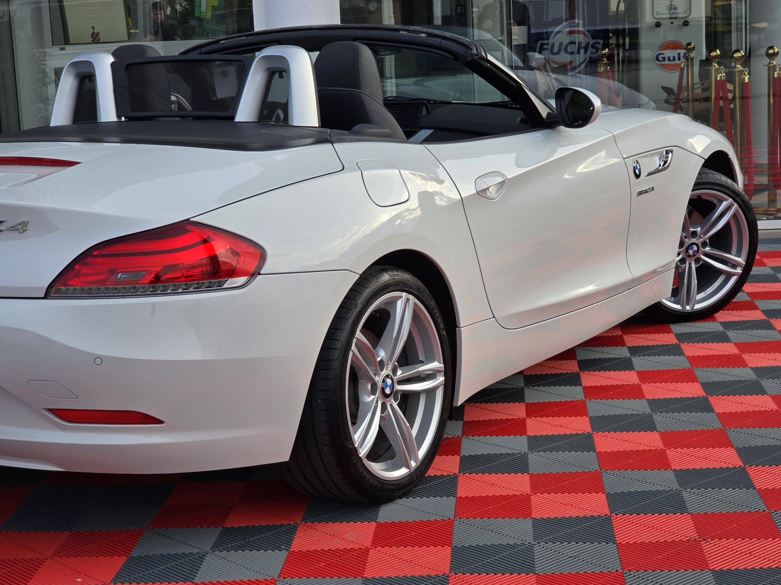Photo BMW Z4 23I 2.3 204 CH (E89) BVM LUXE - 42 900KM - ORIGINE FRANCE - ECHAPPEMENT REMUS
