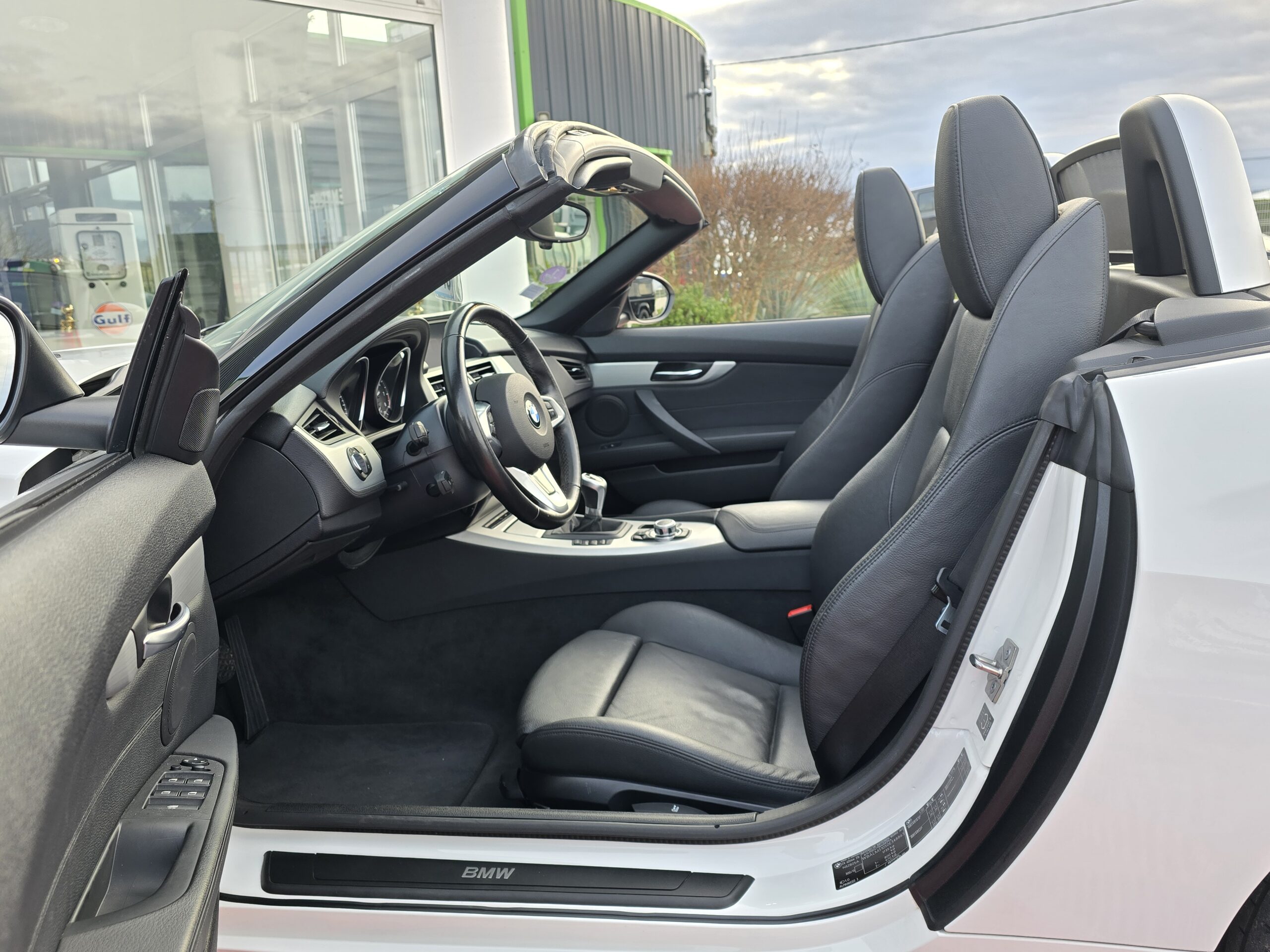 Photo BMW Z4 23I 2.3 204 CH (E89) BVM LUXE - 42 900KM - ORIGINE FRANCE - ECHAPPEMENT REMUS
