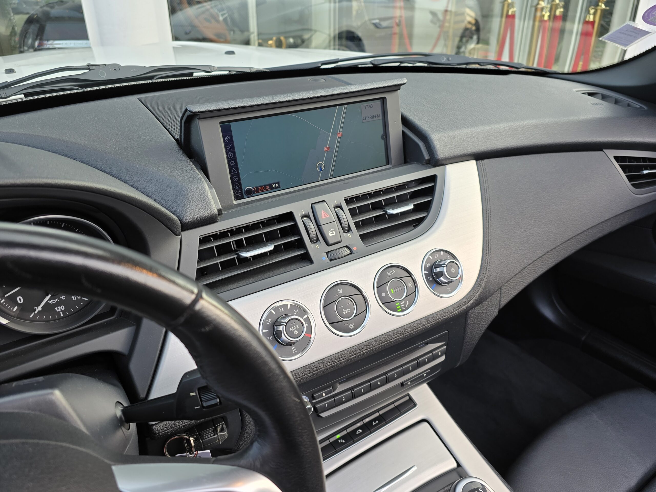 Photo BMW Z4 23I 2.3 204 CH (E89) BVM LUXE - 42 900KM - ORIGINE FRANCE - ECHAPPEMENT REMUS