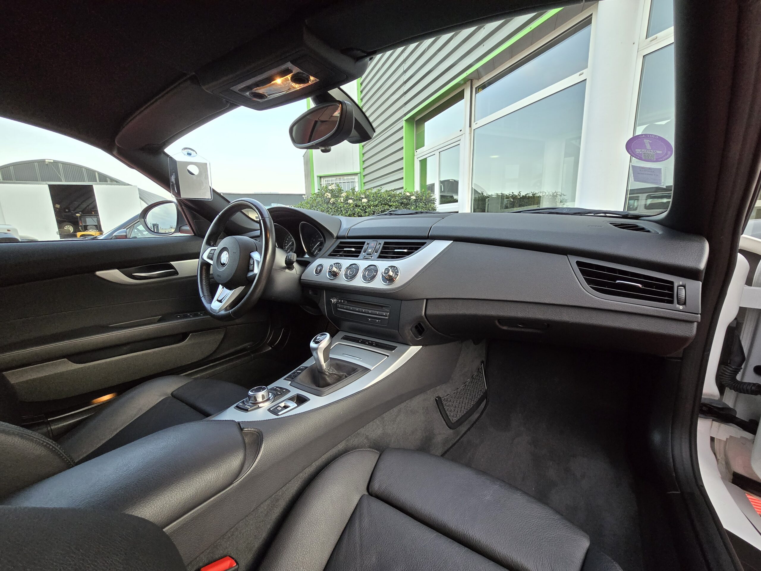 Photo BMW Z4 23I 2.3 204 CH (E89) BVM LUXE - 42 900KM - ORIGINE FRANCE - ECHAPPEMENT REMUS